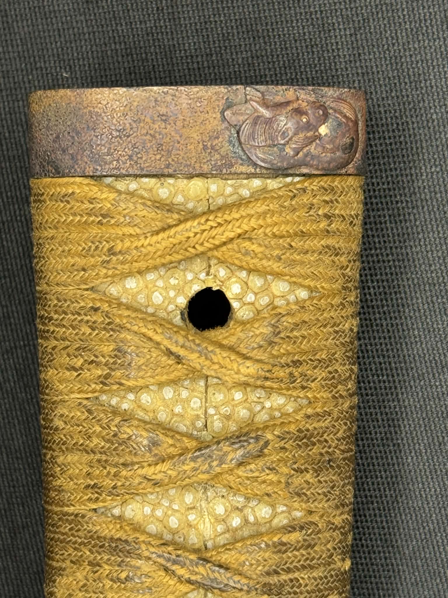 Antique Nihonto - Tanto in Koshirae, signed Kunishige (unverified)