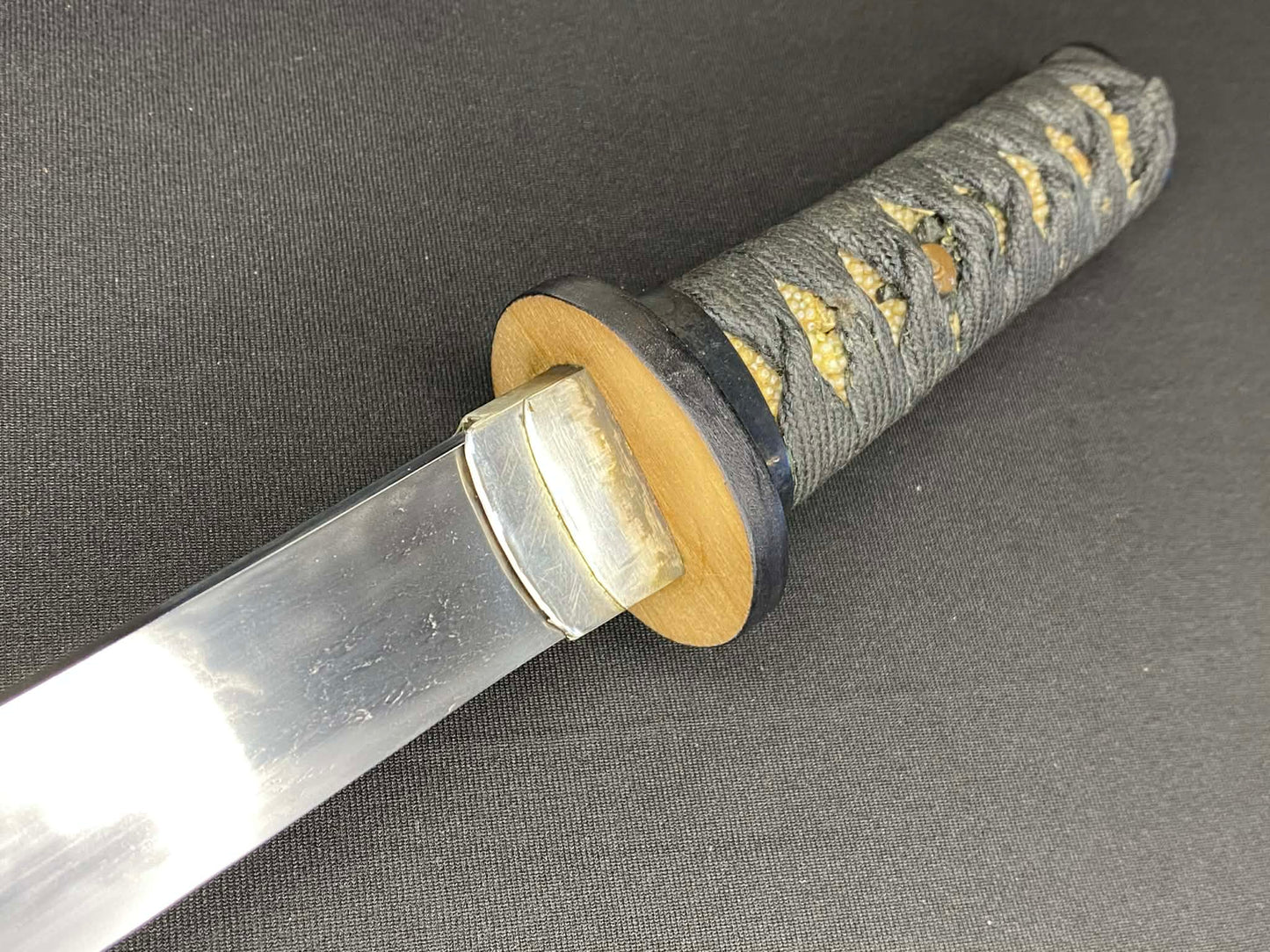 Antique Nihonto - Wakizashi in Koshirae - attributed to Tsunahiro by Shibata Matsuo