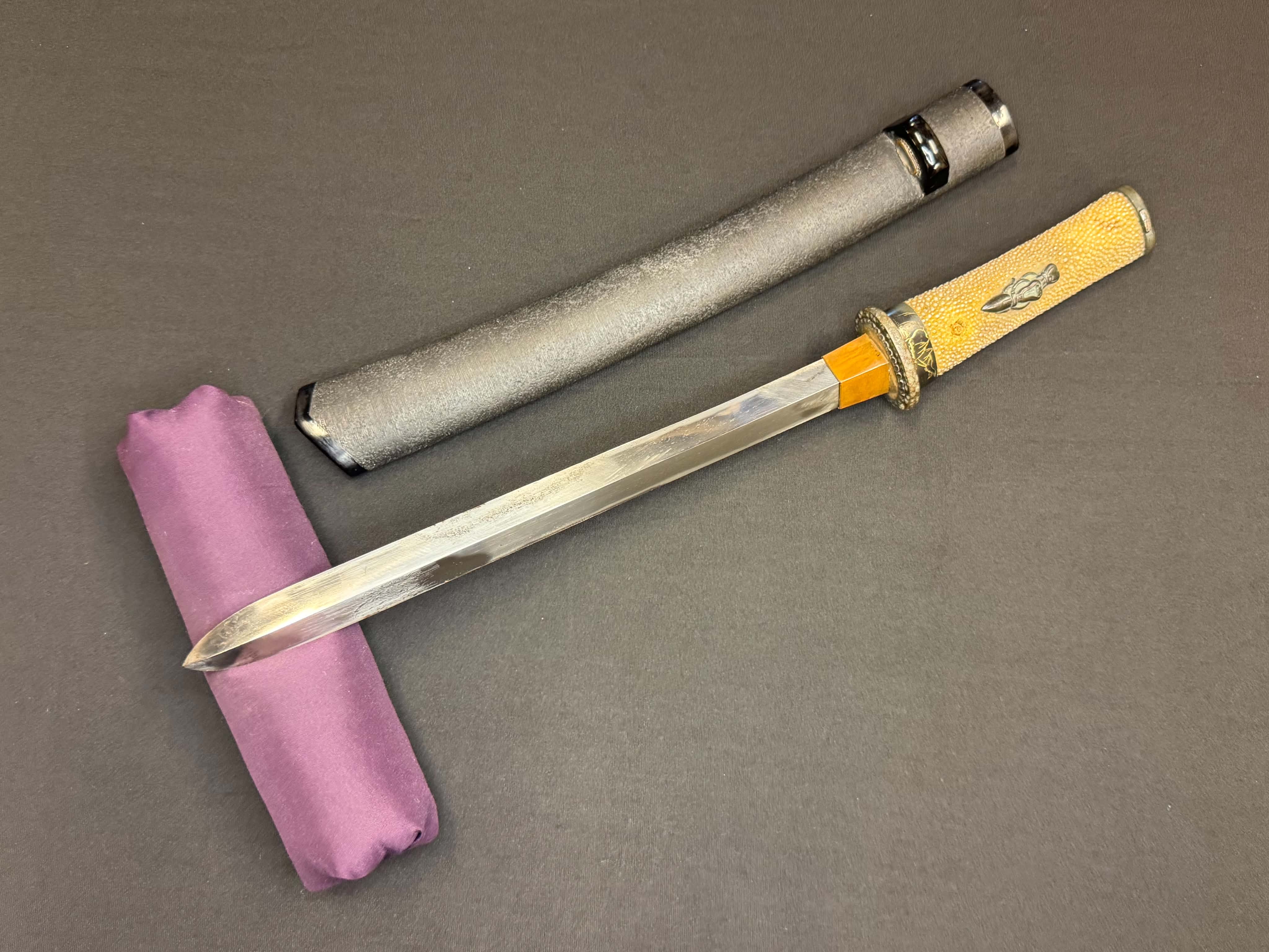 Antique Nihonto - Tsurugi Ken Yari in Koshirae