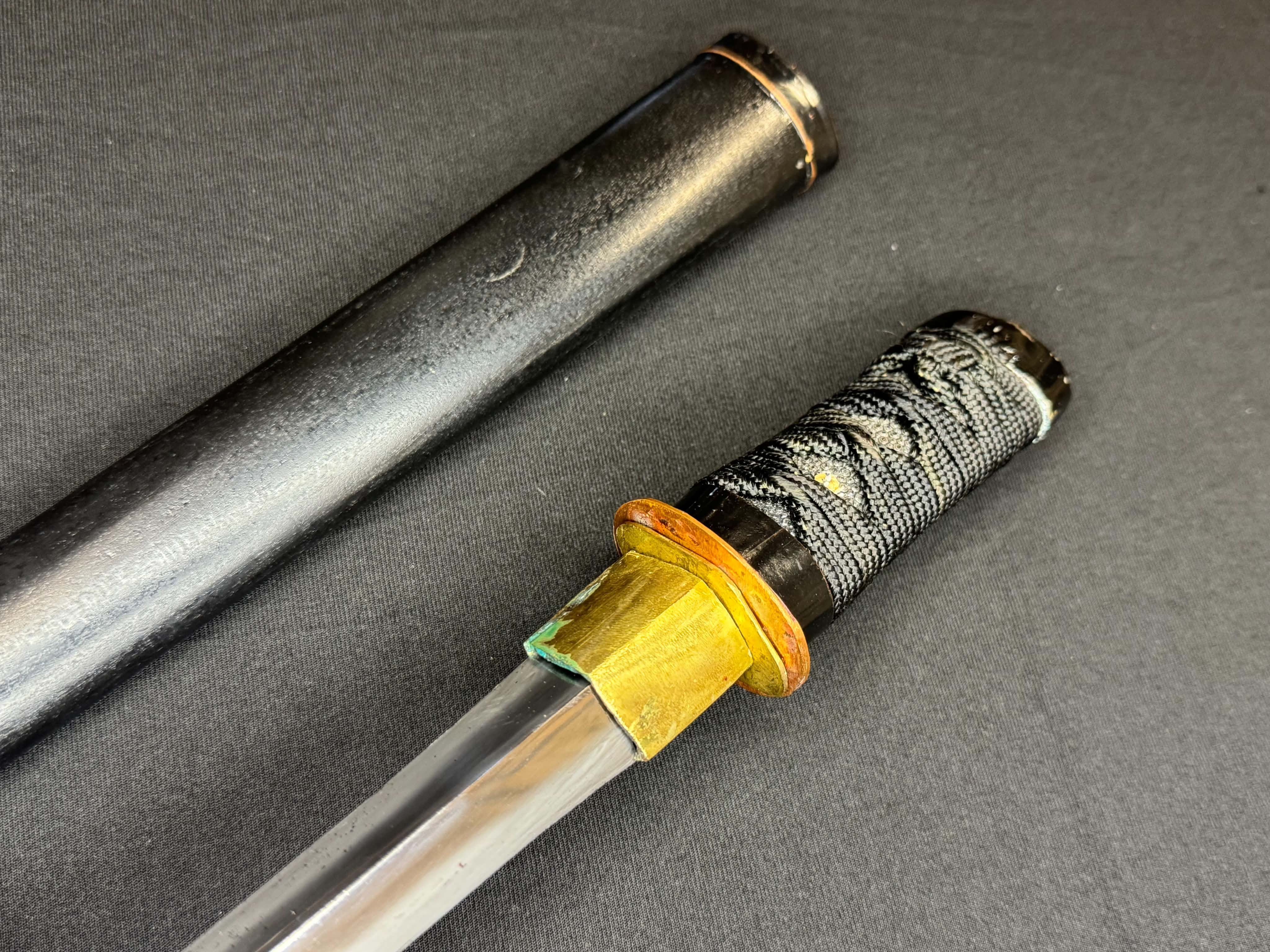Antique Nihonto - Sankaku Yari in Tanto Koshirae