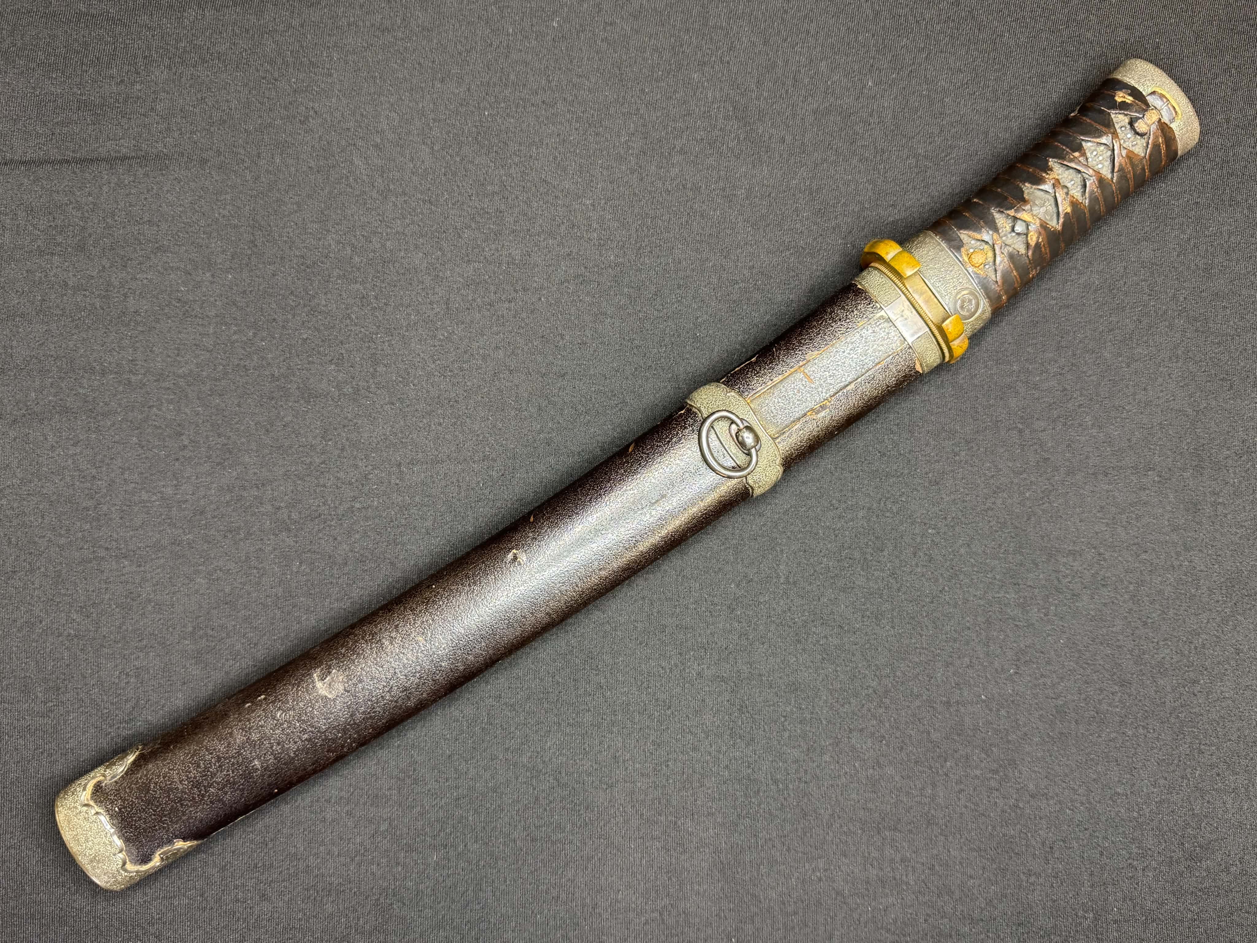 Antique Nihonto - Tanto in Koshirae, Signed Aizu Ju Michitoki, dated August  Genji 1 (1864)