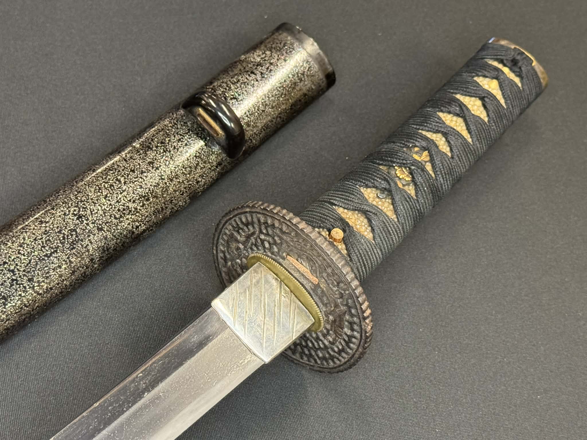 Antique Nihonto - Wakizashi in Koshirae with Dragon Nanban Tsuba