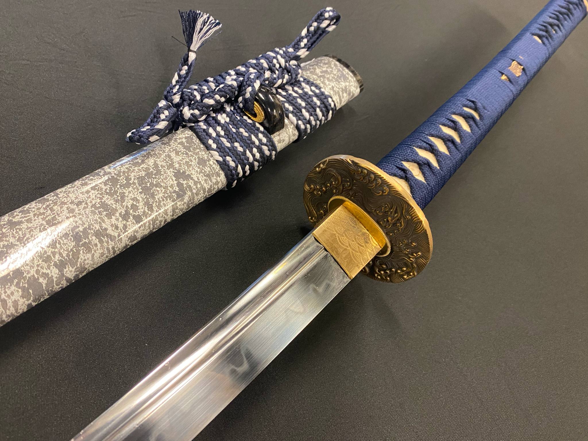 Nagamaki - Blue Wave - T10 Clay Tempered