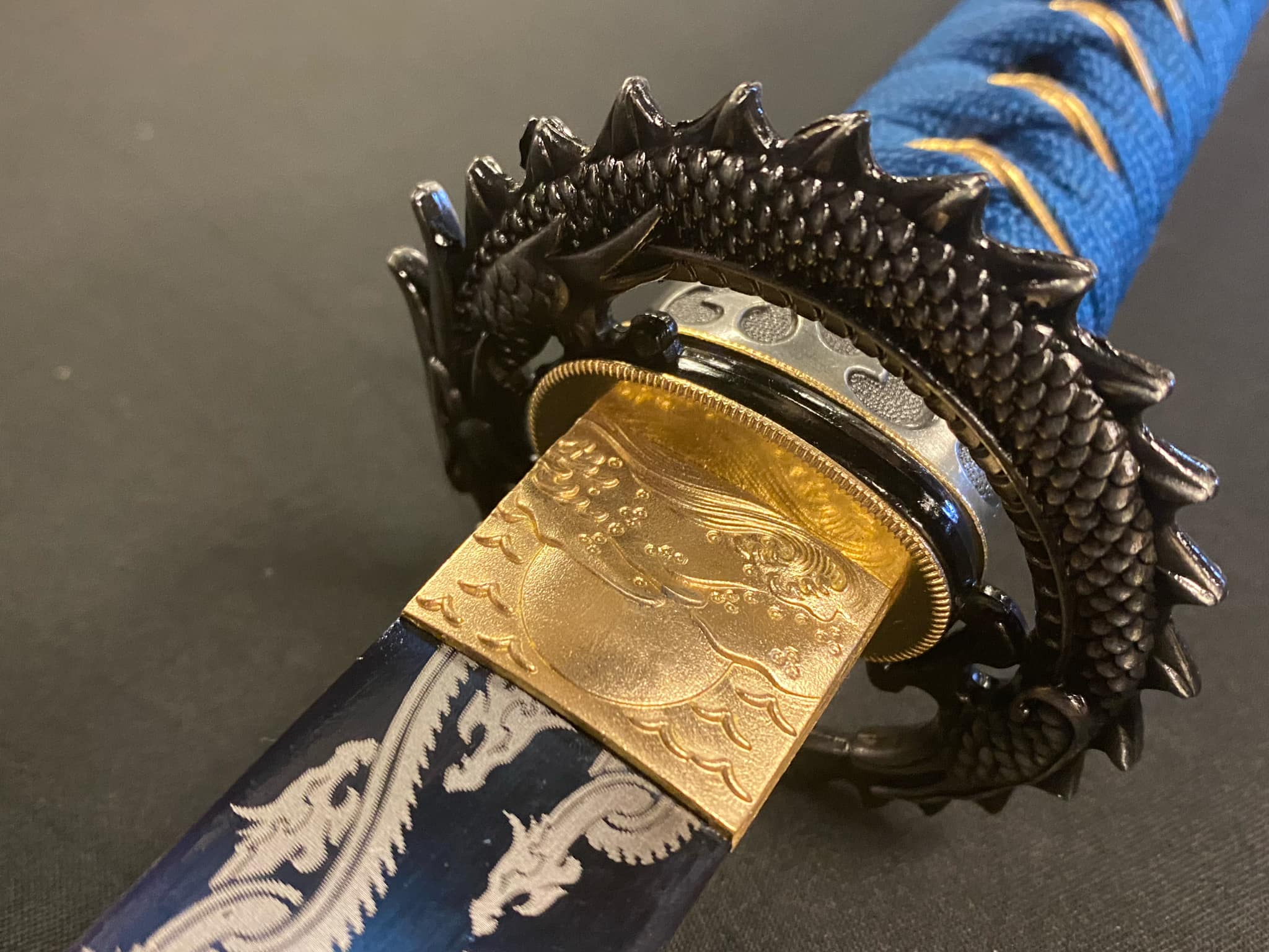 Phoenix Arms Katana - Frost Dragon - Engraved 65mn