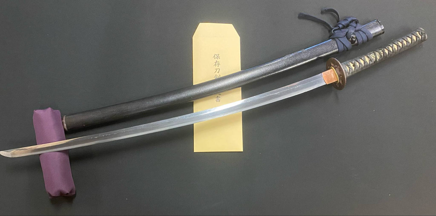 POSSIBLY BATTLE DAMAGED Antique Nihonto -  Katana in Koshirae, Late Muromachi (400-500 years old) - NBTHK Hozon Attributed to Mino Senjuin