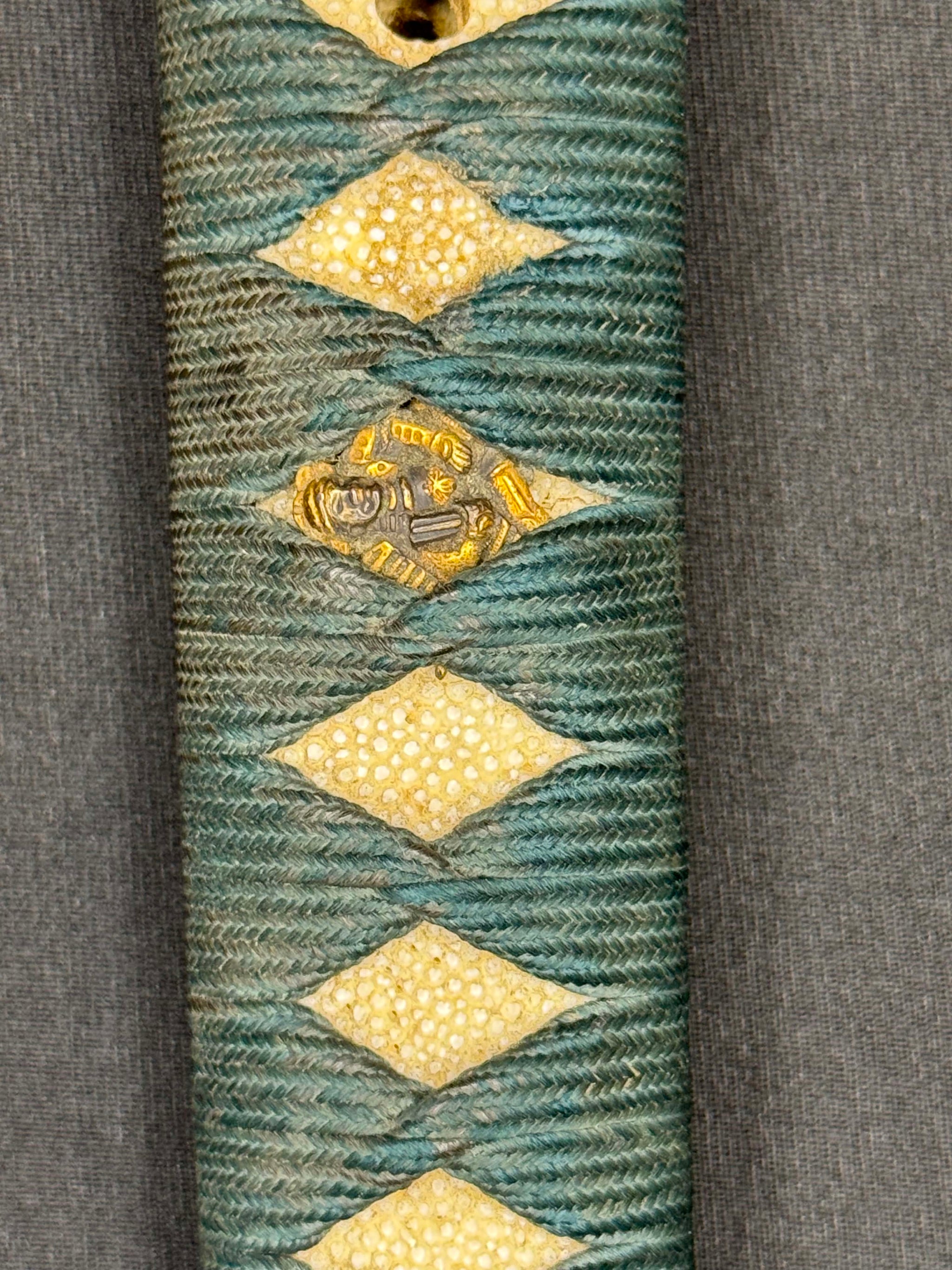 Antique Nihonto - Late Muromachi (4-500 years old) Katana in Koshirae, signed Bishu Osafune Sukesada, Dated August 1525 (not verified)