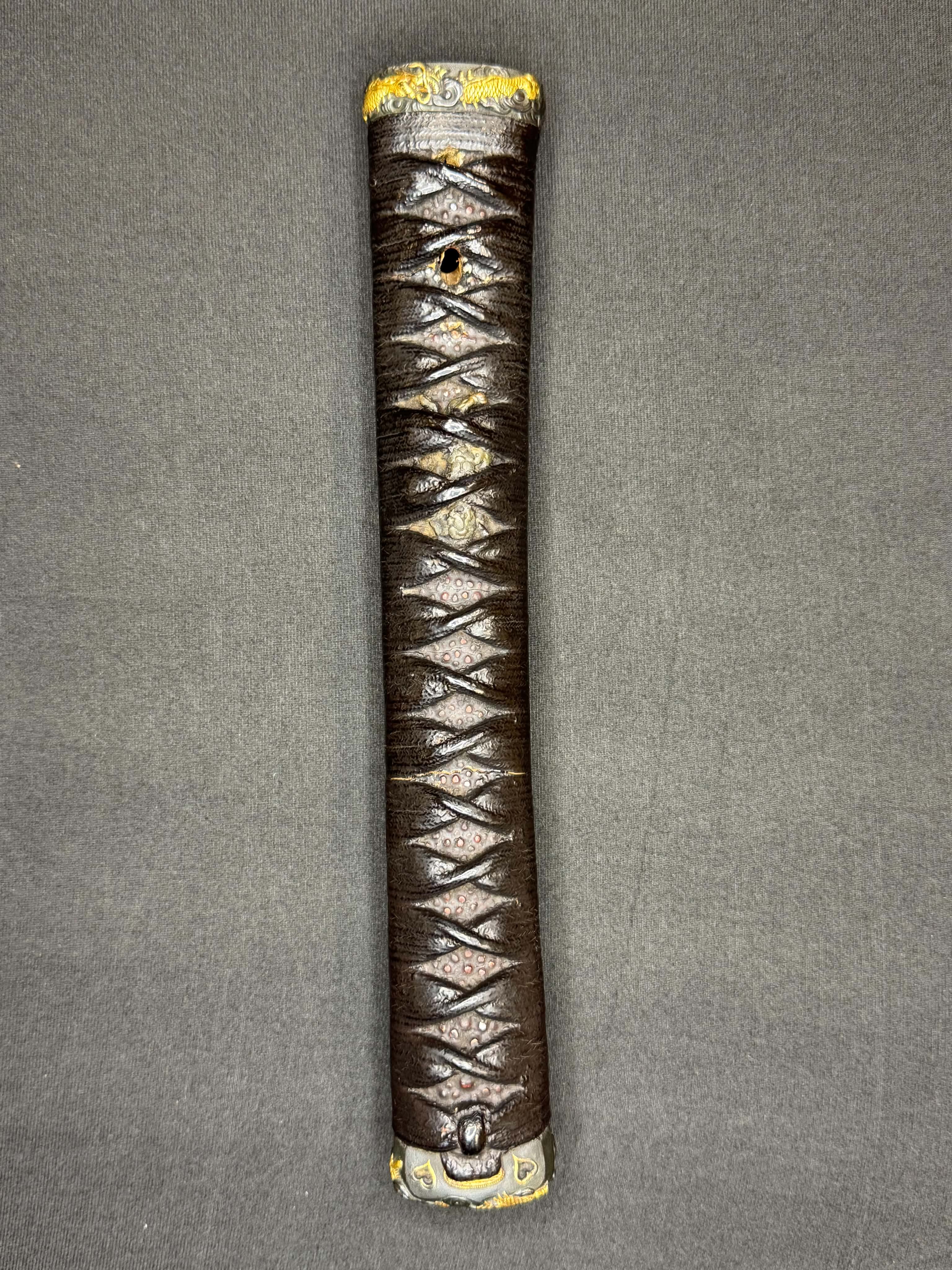 Antique Nihonto - Early Edo (300-350 years old) Katana in Koshirae, signed Yokoyama Ueno Daijo Fujiwara Sukesada (not verified)