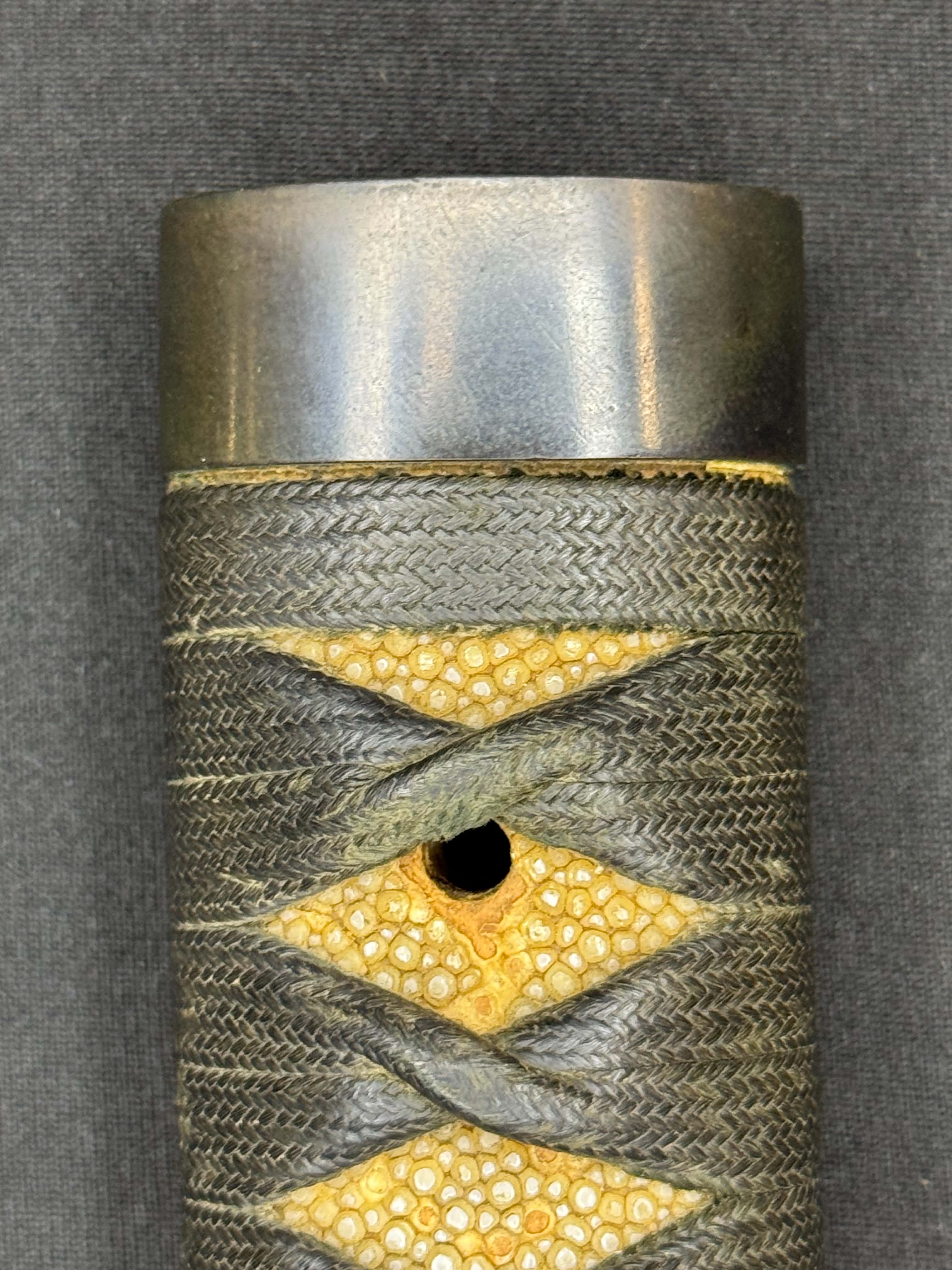 Antique Nihonto - Muromachi (5-600 years old) LONG Katana in Koshirae, NBTHK attributed to Kashu Yukimitsu