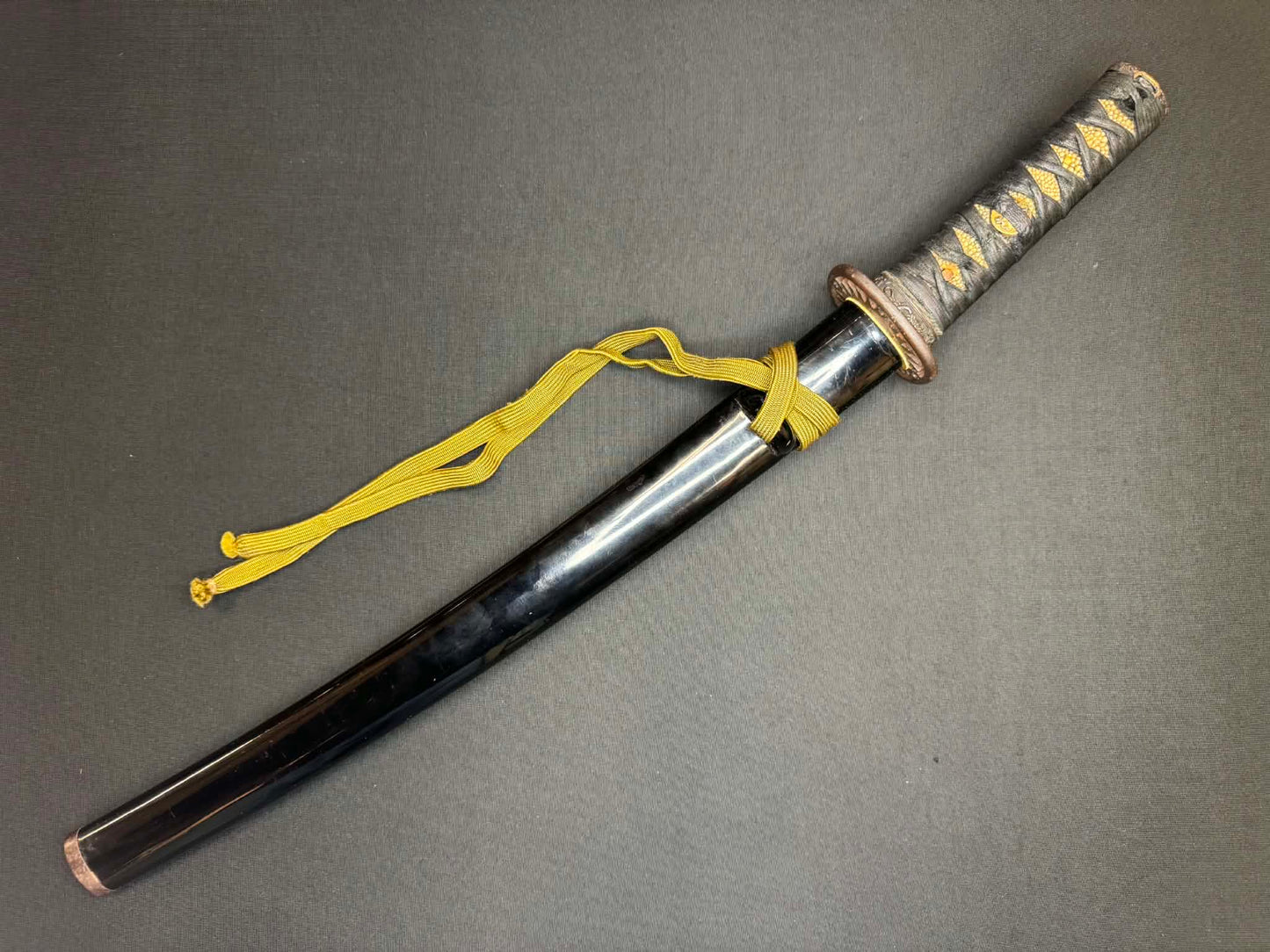 Antique Nihonto - Wakizashi in Koshirae, possible hidden Christian Tsuba