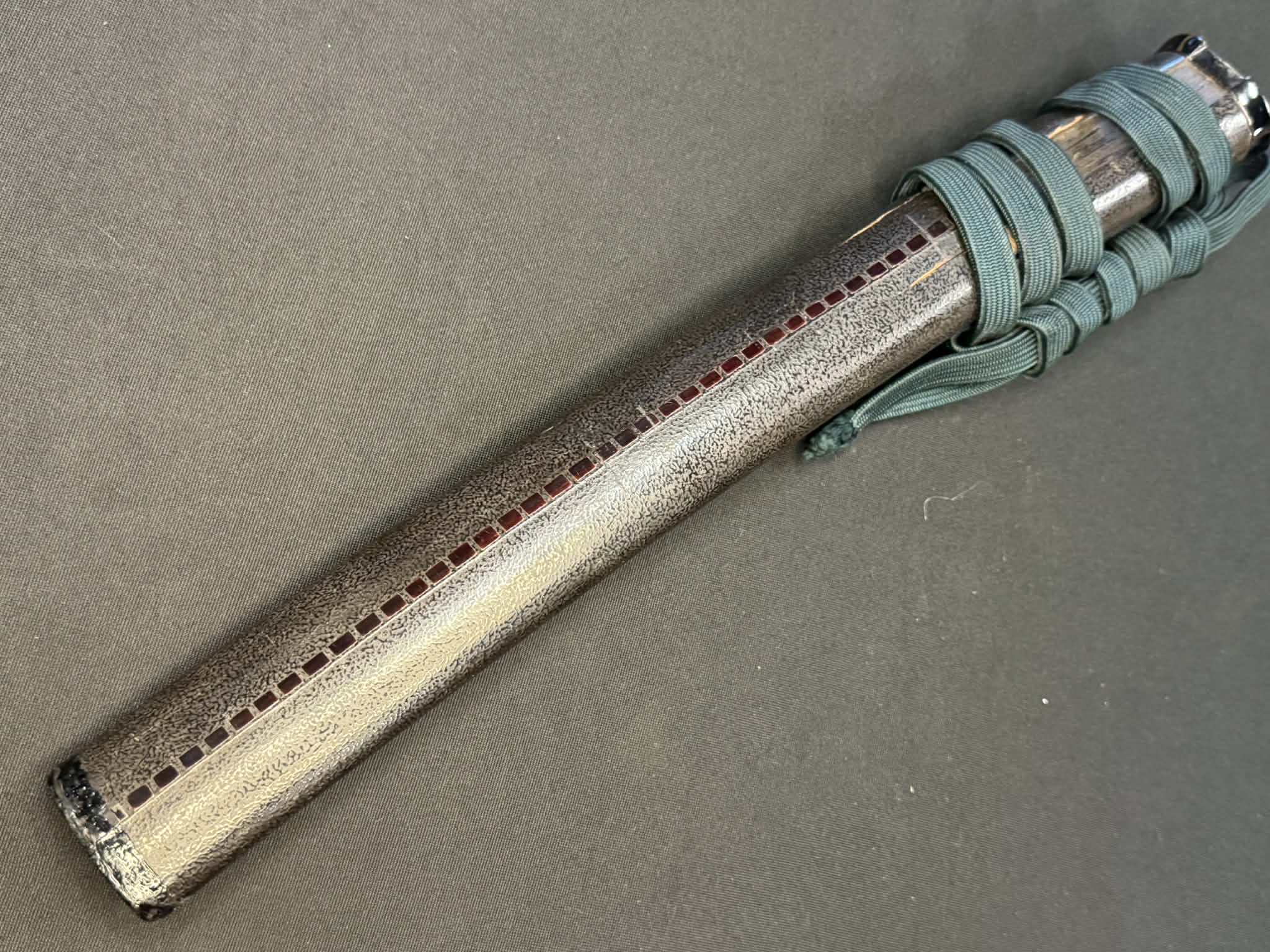 Antique Nihonto -  Edo Period (150-300 years old) Tanto in Koshirae - Signed Sekishu Ju Kiyoshige (unverified)