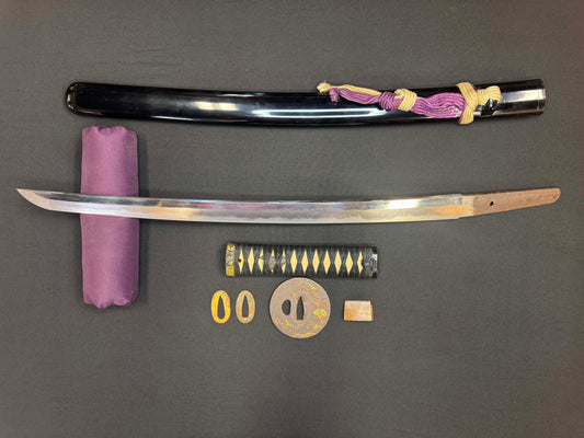 Antique Nihonto - wakizashi in Koshirae, signed Bishu Osafune Sukesada (unverified)