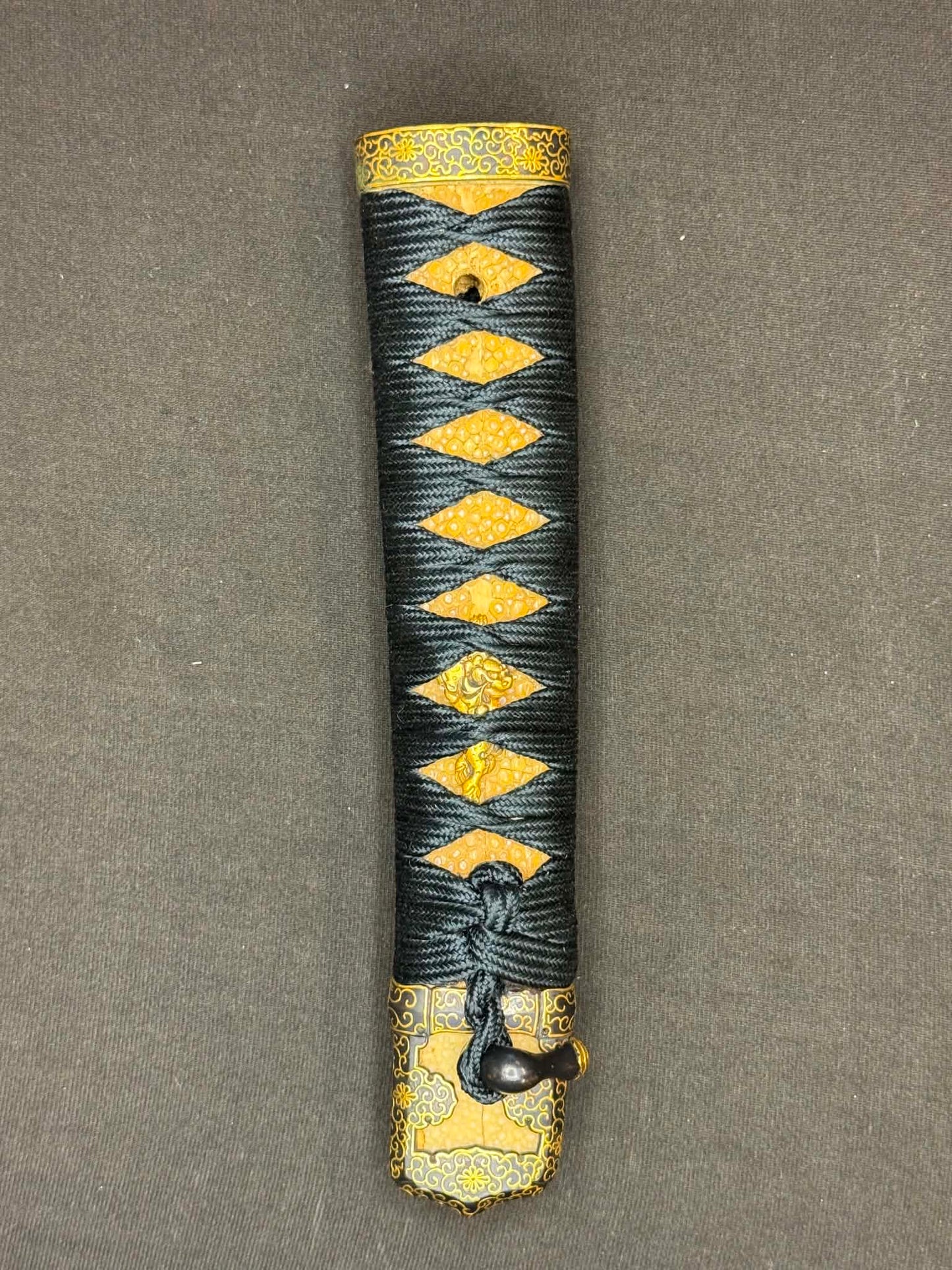 Antique Nihonto - Daishou Katana (NBTHK attributed to Fujiwara Takada) and Wakizashi (NBTHK attributed to Echizen Seki) in Handachi Koshirae