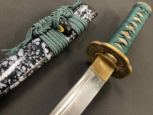 PRE-ORDER Phoenix Armory Unokubi Tanto - Copper Chrysanthemum - T10 Clay tempered