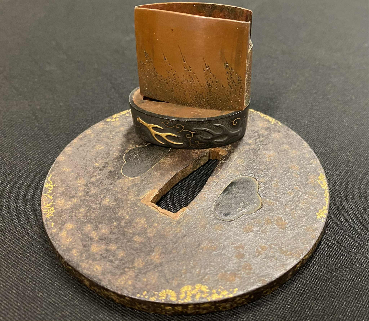 Antique Nihonto - HUGE Tachi with Katana Koshirae - Early Muromachi (600 years old) - NBTHK Attributed to Latter Hoju