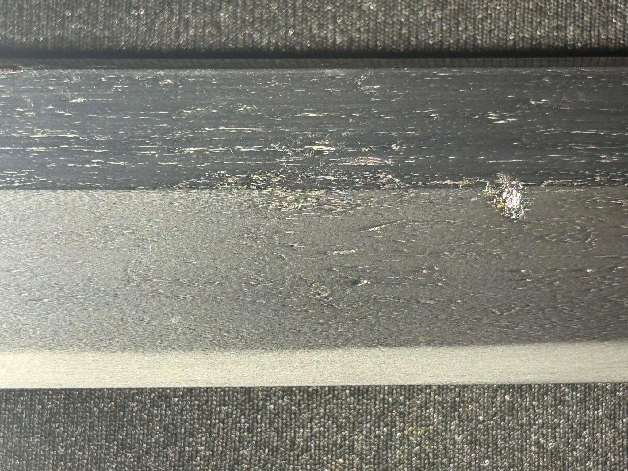 CONSIGNMENT Antique Nihonto - Wakizashi in Shirasaya, signed Settsu Ju Fujiwara Sadatsugu (unverified)