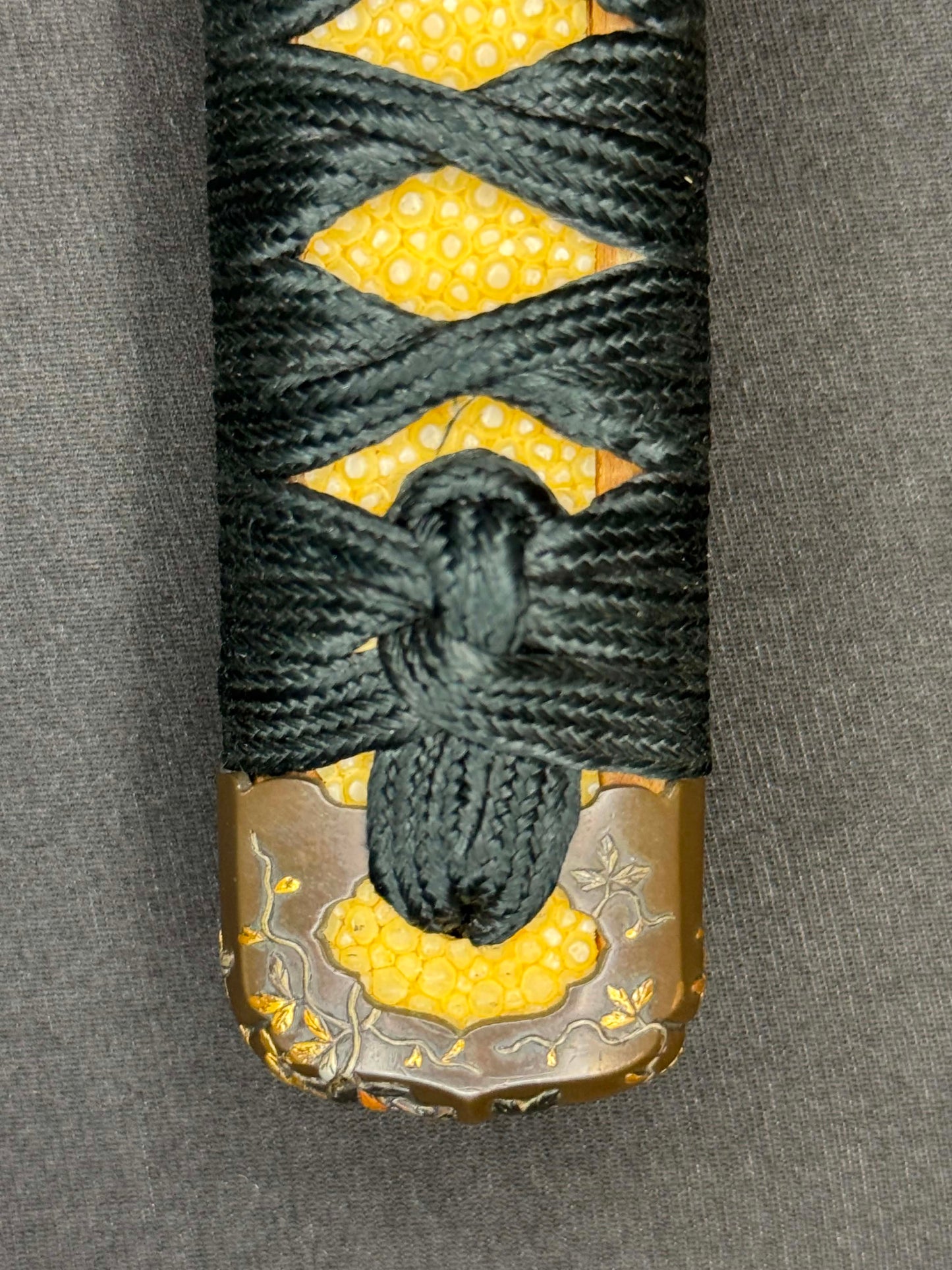 Antique Nihonto - Edo Period (150-200 years old) Katana in Handachi Koshirae, signed Joshu Mito Ju Kanekuni Saku, Three NBTHK certifications