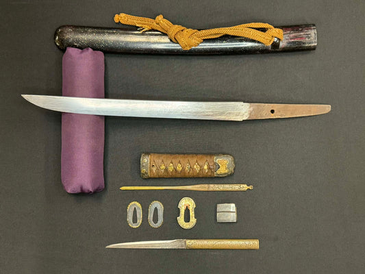 Antique Nihonto - Wakizashi in Koshirae