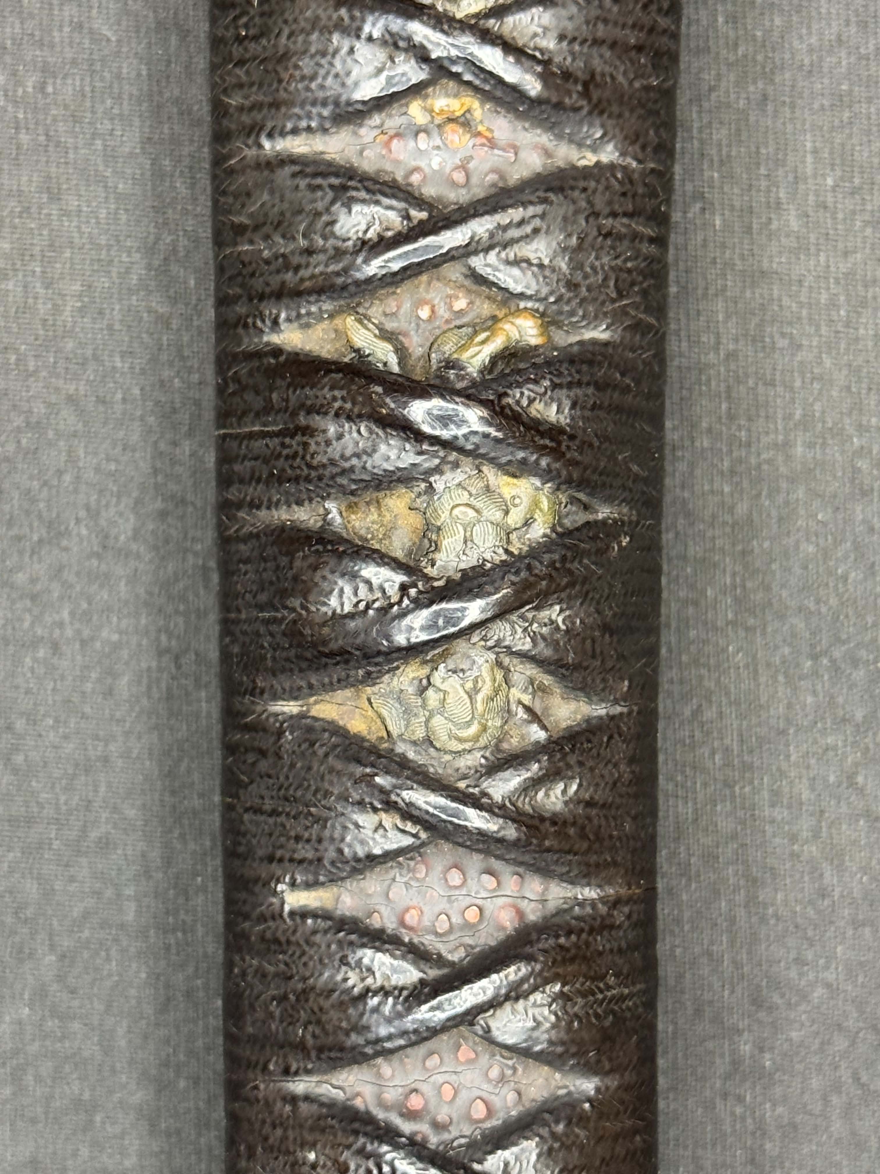 Antique Nihonto - Early Edo (300-350 years old) Katana in Koshirae, signed Yokoyama Ueno Daijo Fujiwara Sukesada (not verified)