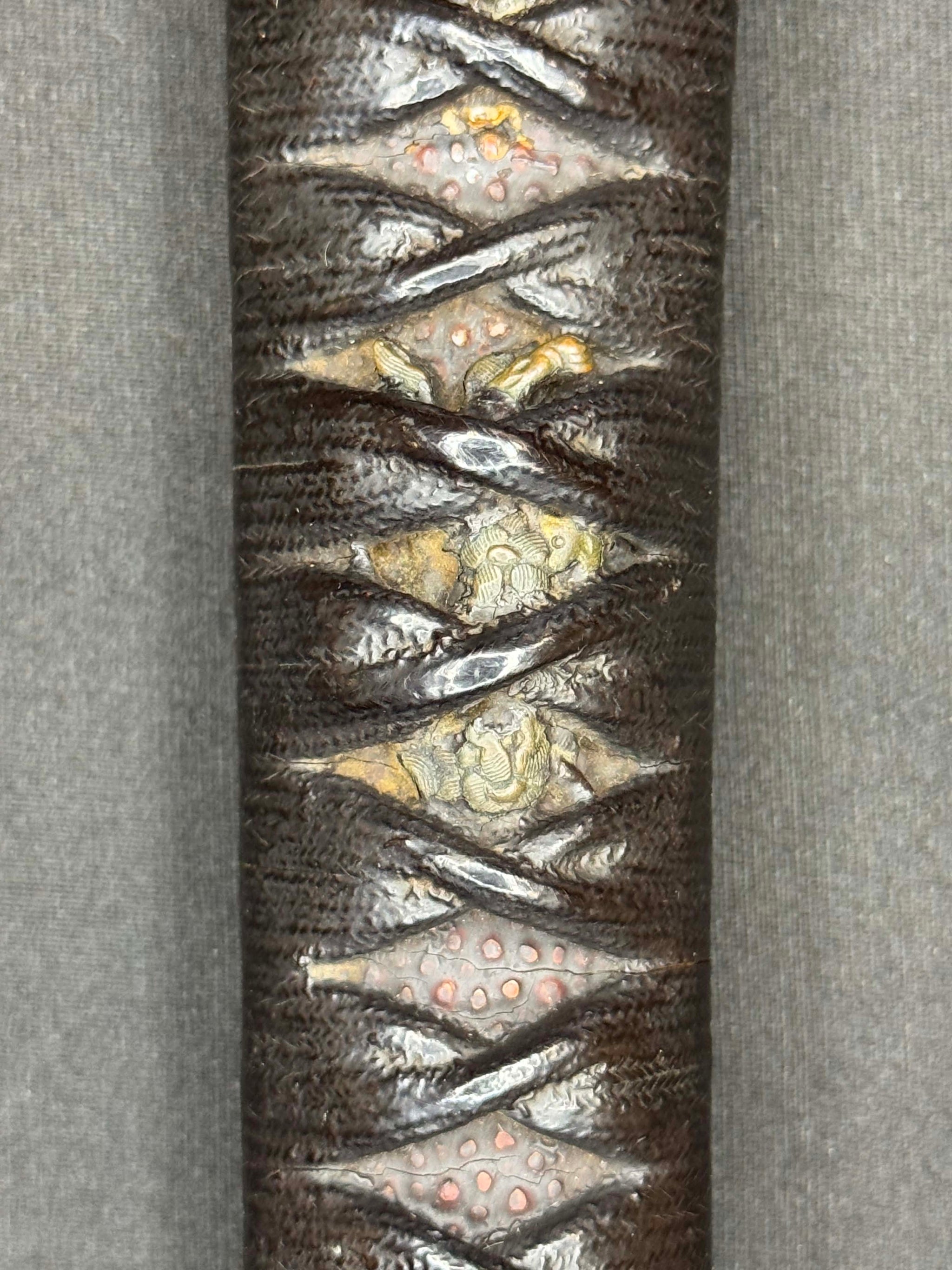 Antique Nihonto - Early Edo (300-350 years old) Katana in Koshirae, signed Yokoyama Ueno Daijo Fujiwara Sukesada (not verified)