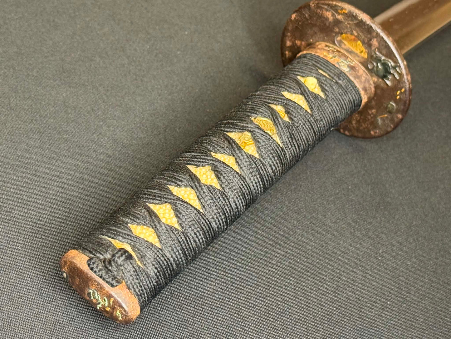 Antique Nihonto - Wakizashi in bull Koshirae