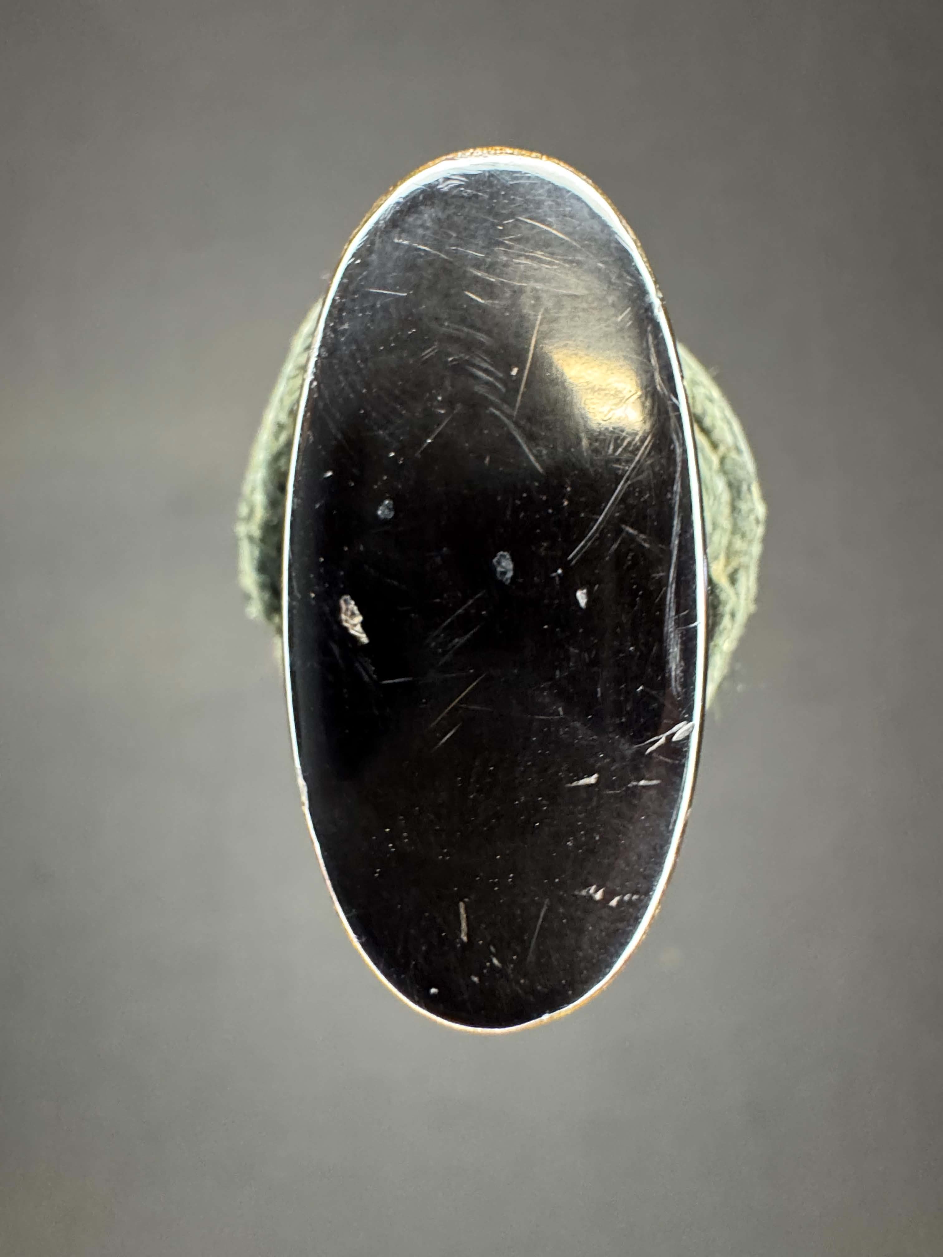 Antique Nihonto - Muromachi (5-600 years old) LONG Katana in Koshirae, NBTHK attributed to Kashu Yukimitsu