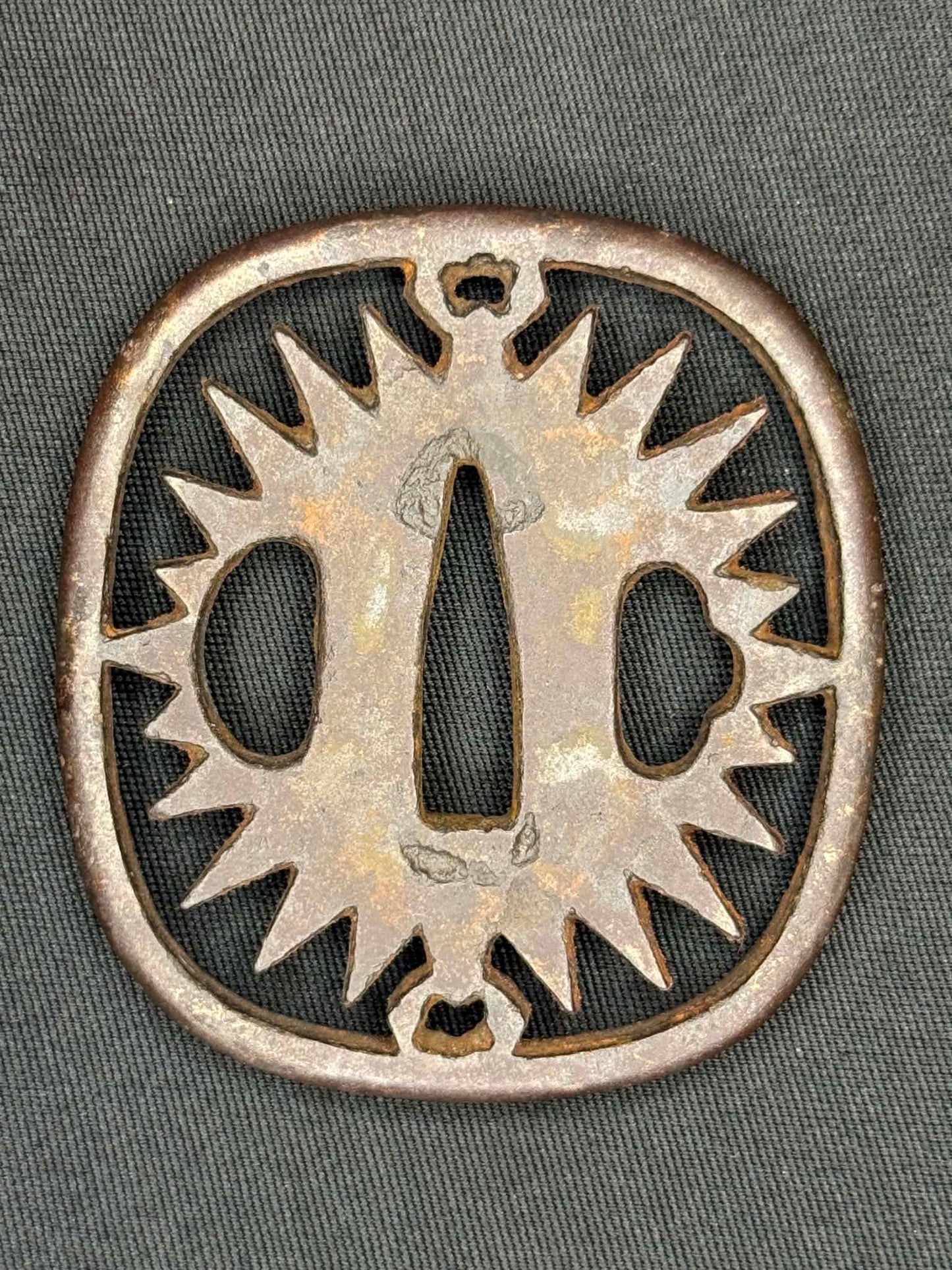 Antique Nihonto - Wakizashi in Koshirae, possible hidden Christian Tsuba