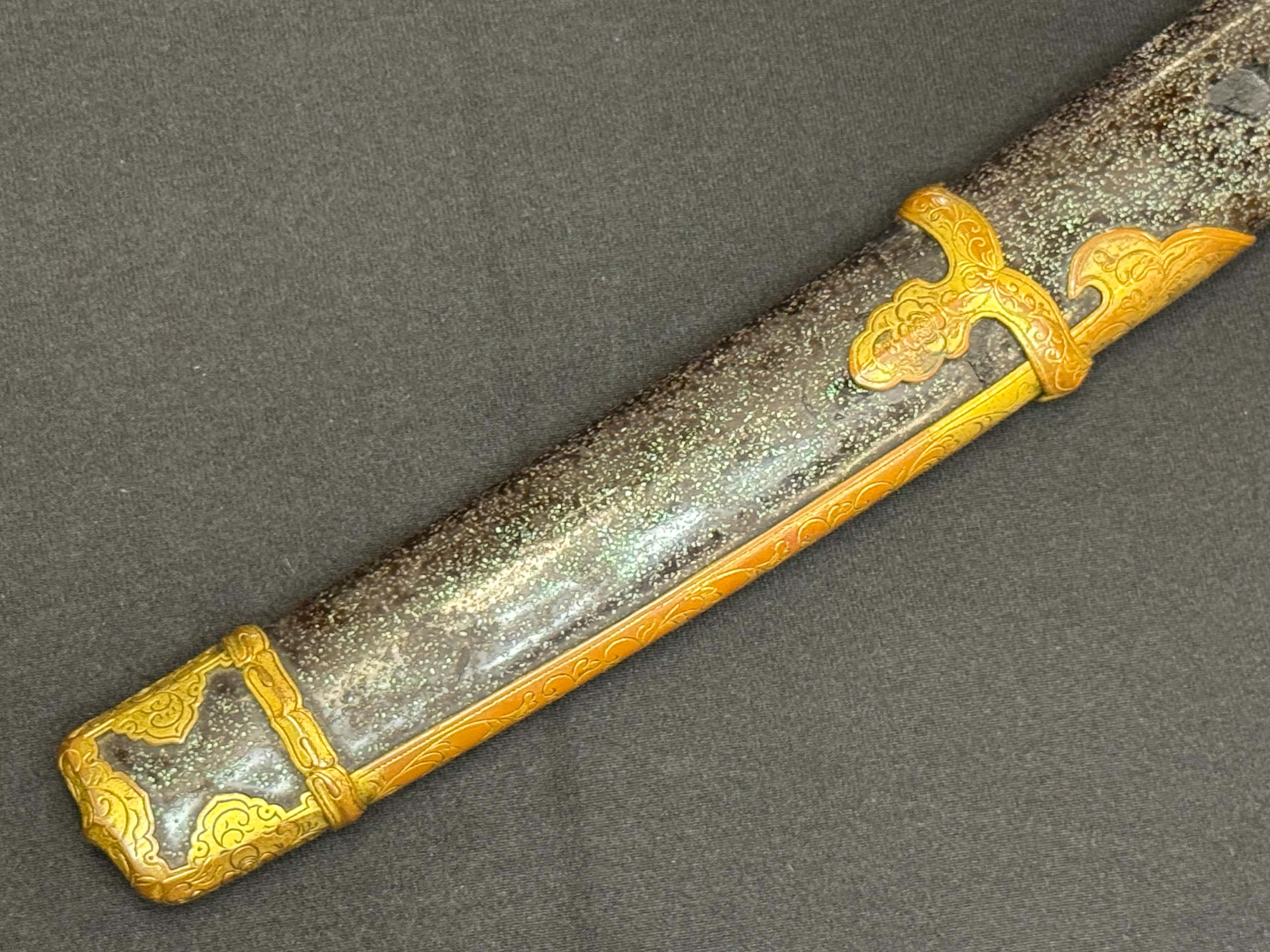 Antique Nihonto - Early Edo Wakizashi in Handachi Koshirae