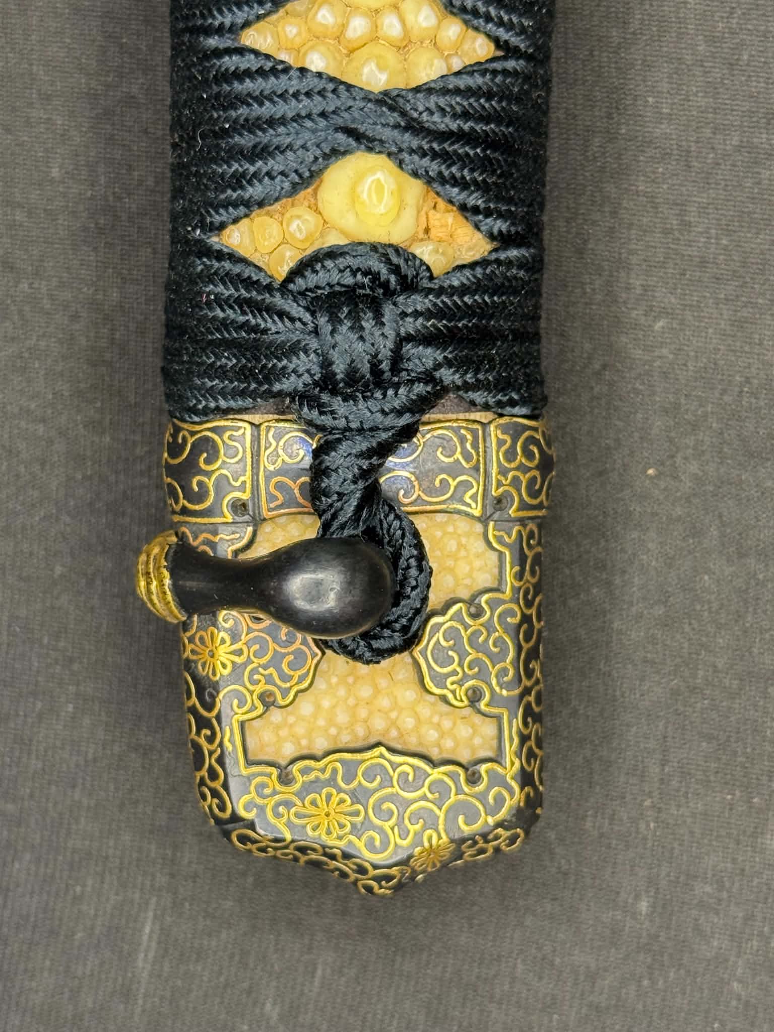 Antique Nihonto - Daishou Katana (NBTHK attributed to Fujiwara Takada) and Wakizashi (NBTHK attributed to Echizen Seki) in Handachi Koshirae