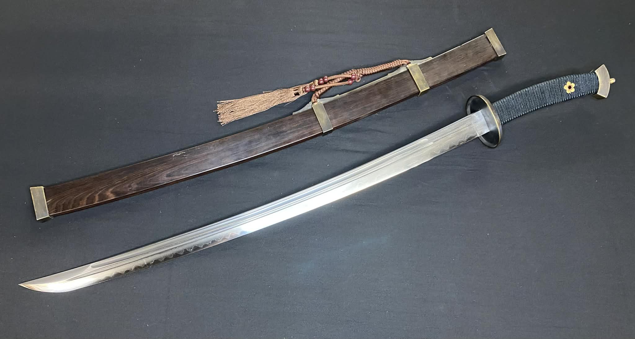Ming Yanling Dao - Infantry Saber - Damascus Steel - rectangular profile scabbard