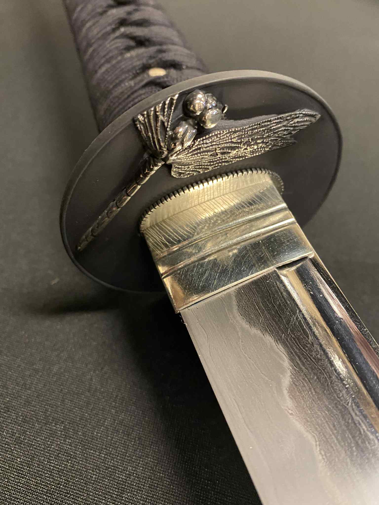 Thaitsuki Tombo Katana, Sanmai Clay tempered