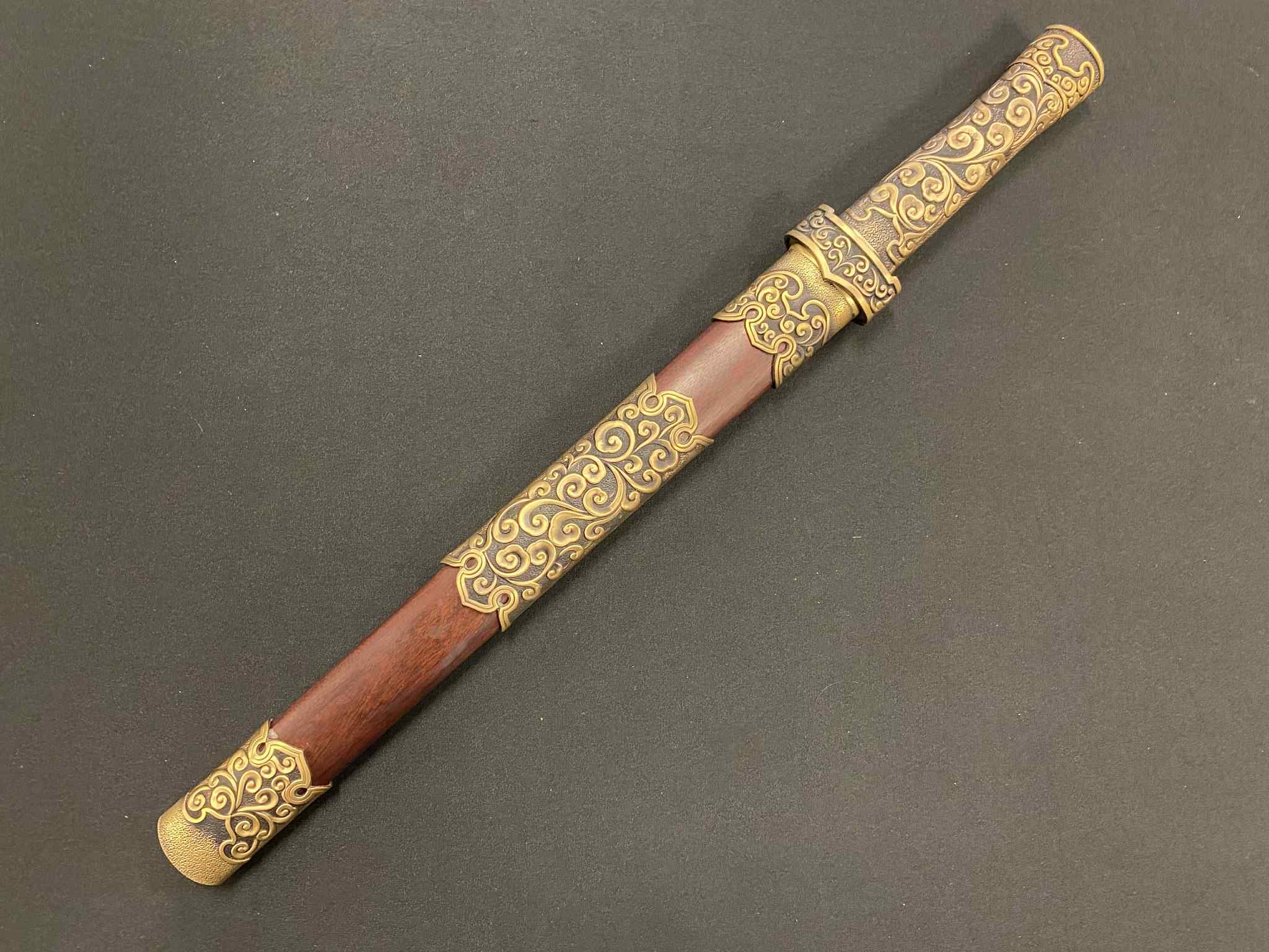 Eight Face Dagger - Cloud - Red Damascus