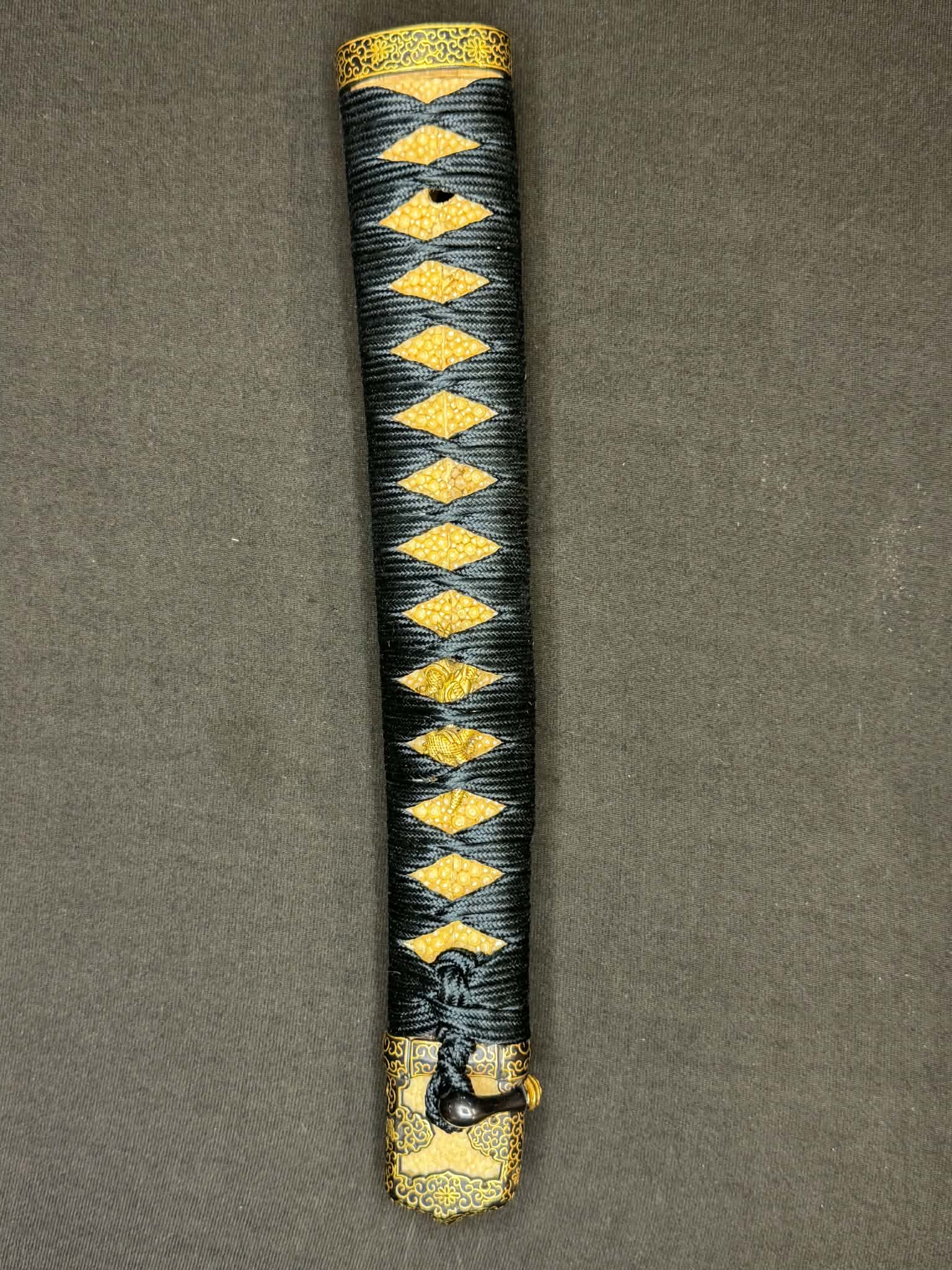 Antique Nihonto - Daishou Katana (NBTHK attributed to Fujiwara Takada) and Wakizashi (NBTHK attributed to Echizen Seki) in Handachi Koshirae