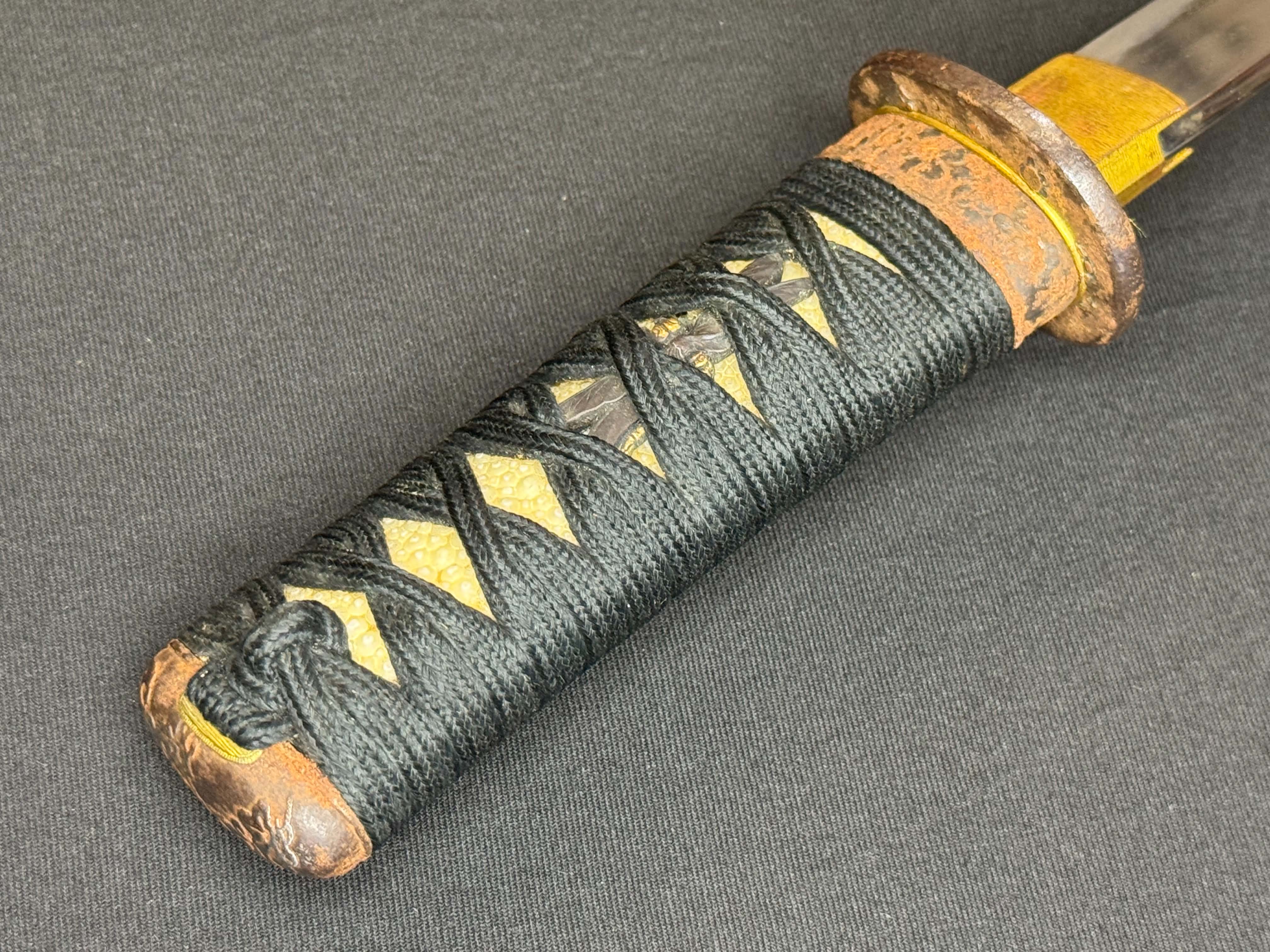 Antique Nihonto - Tanto in Aikuchi Koshirae