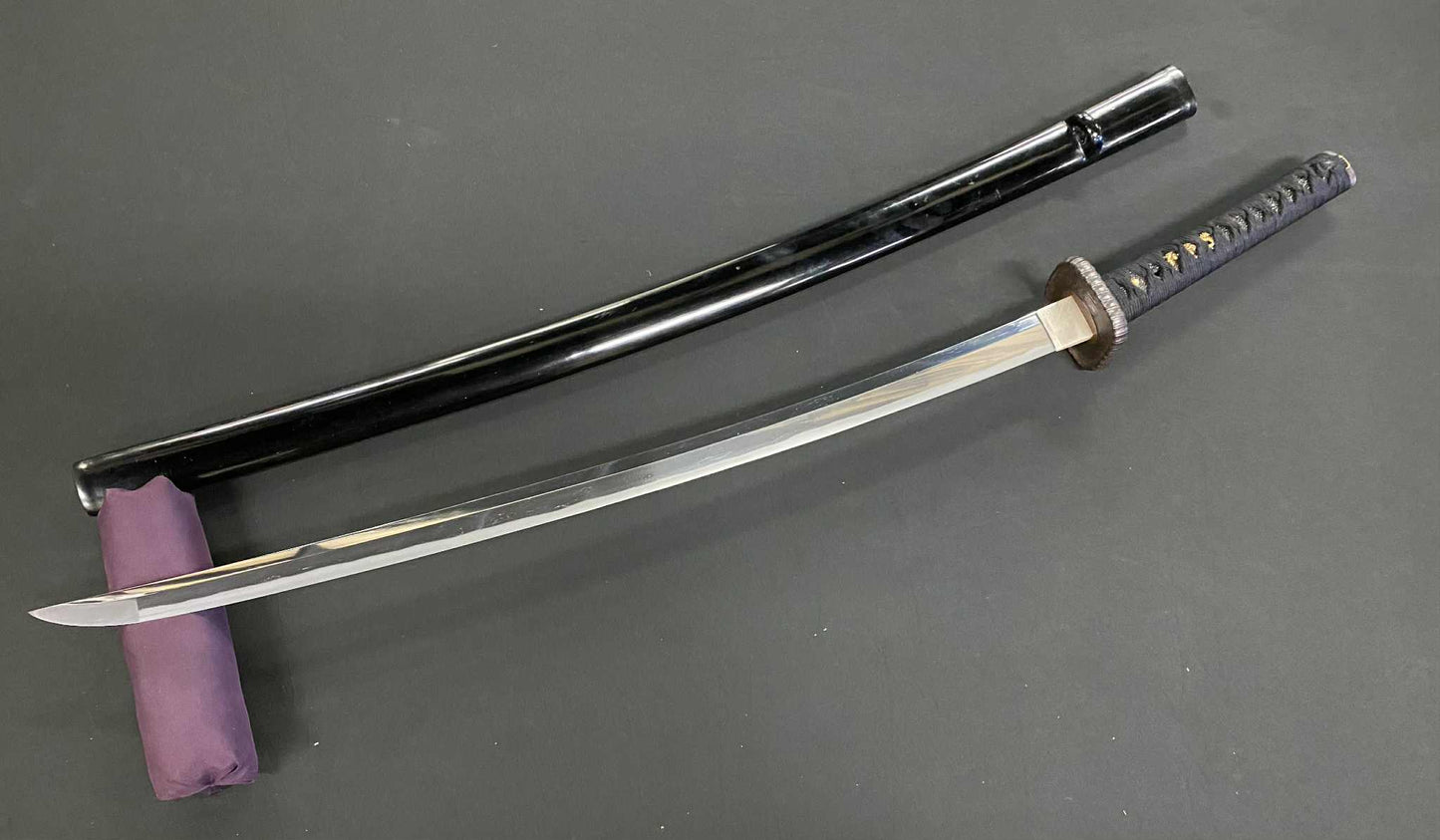 Antique Nihonto - Katateuchi with Katana Koshirae - NBTHK Attributed to Dotanuki - Late Muromachi (450 years ago)
