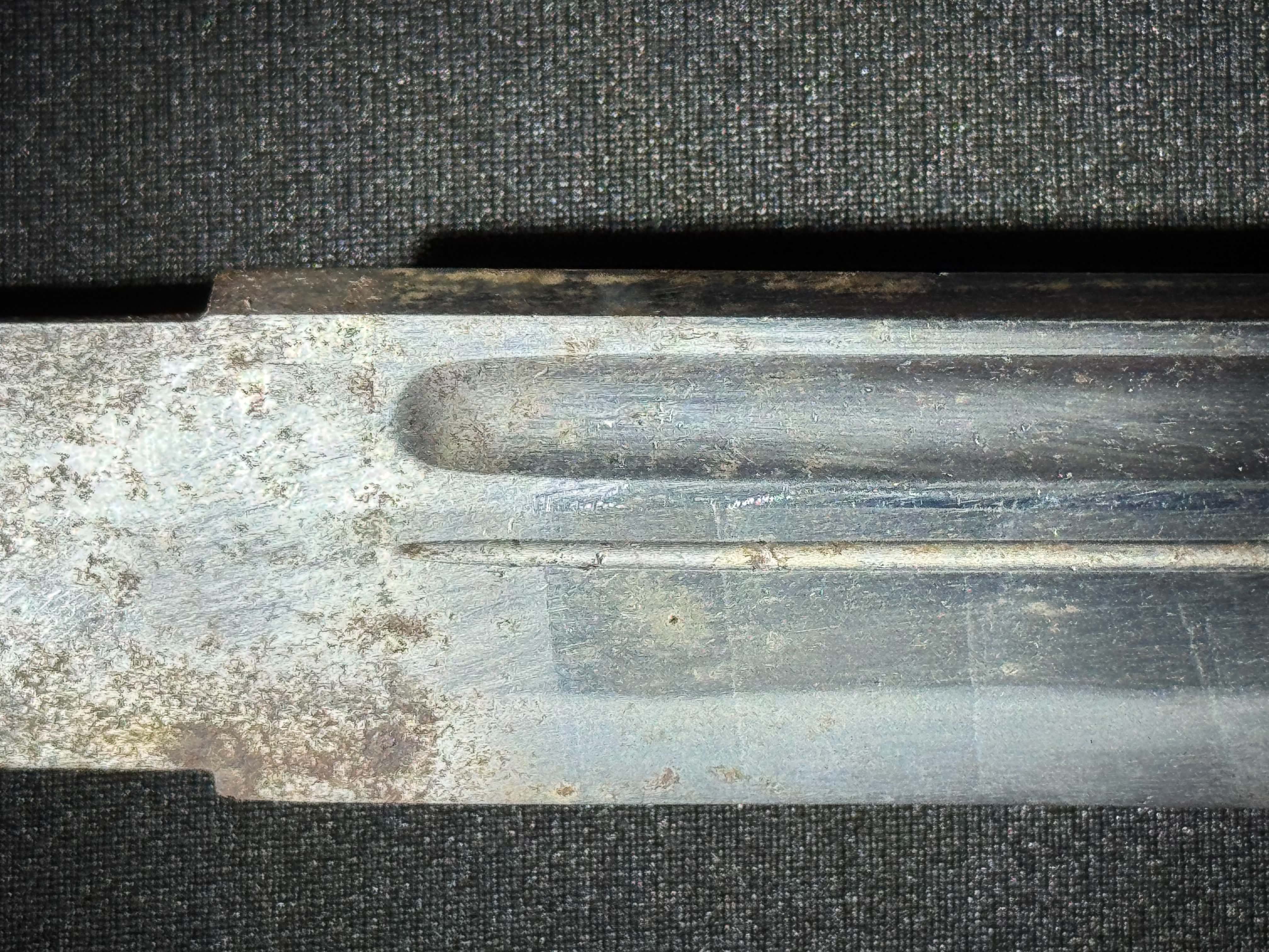 Antique Nihonto - Naginata Naoshi Wakizashi in Shirasaya, signed Soshu Ise Daijo (unverified)