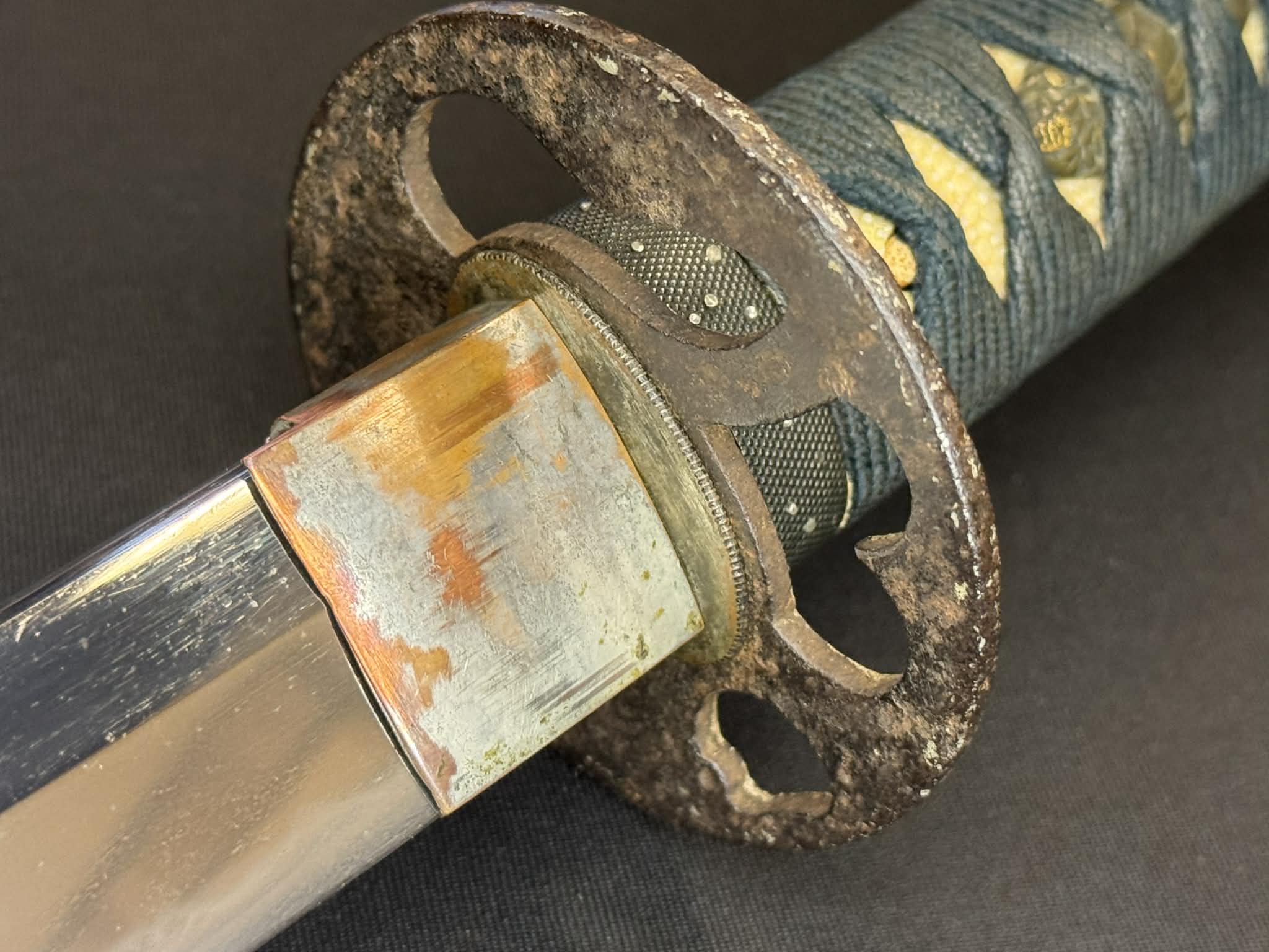 Antique Nihonto -  Katana in Koshirae - NBTHK attributed to Tomishige