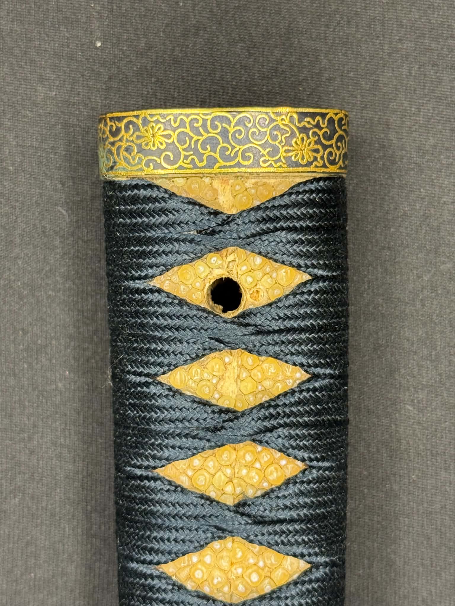 Antique Nihonto - Daishou Katana (NBTHK attributed to Fujiwara Takada) and Wakizashi (NBTHK attributed to Echizen Seki) in Handachi Koshirae
