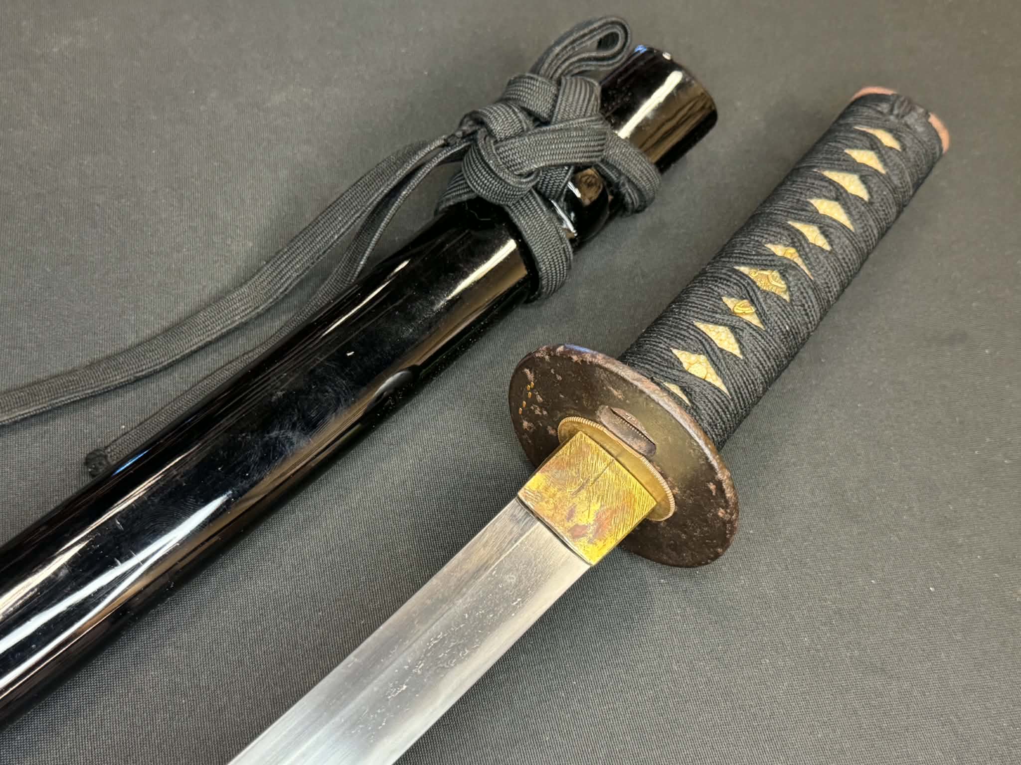 Antique Nihonto - Wakizashi in bull Koshirae