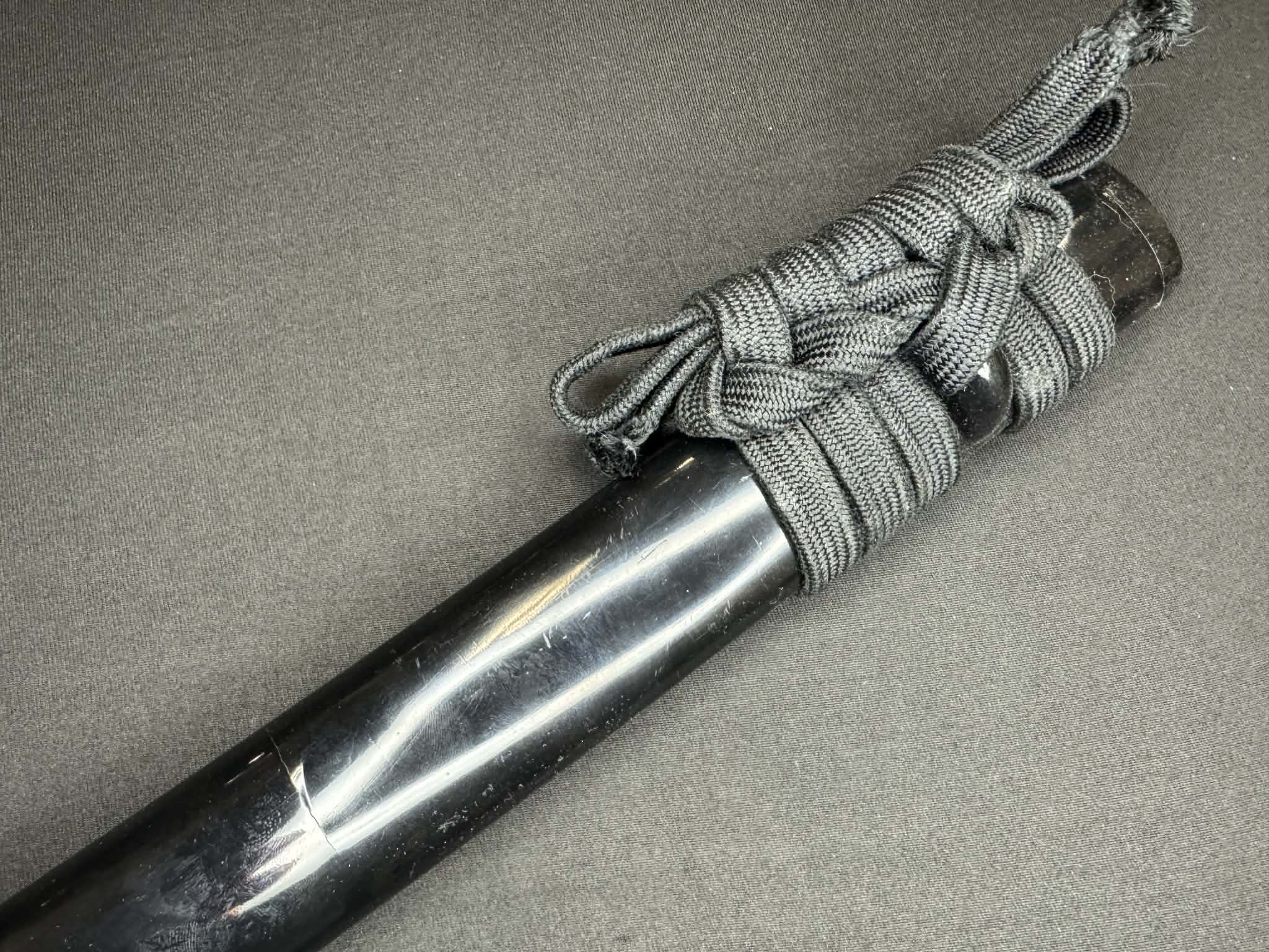 Antique Nihonto - Early Edo Wakizashi in koshirae, signed Bishu Ju Sukesada (unverified)