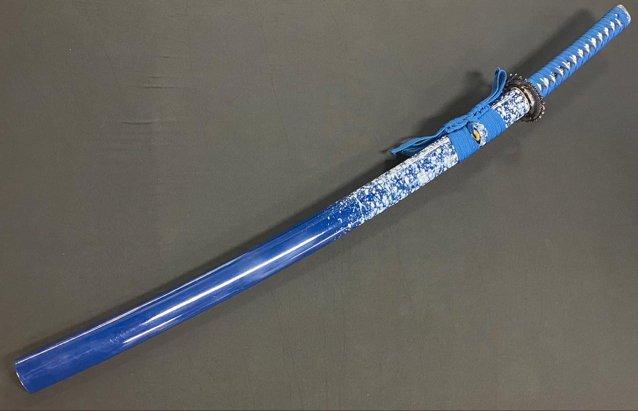 Phoenix Arms Katana - Frost Dragon - Engraved 65mn