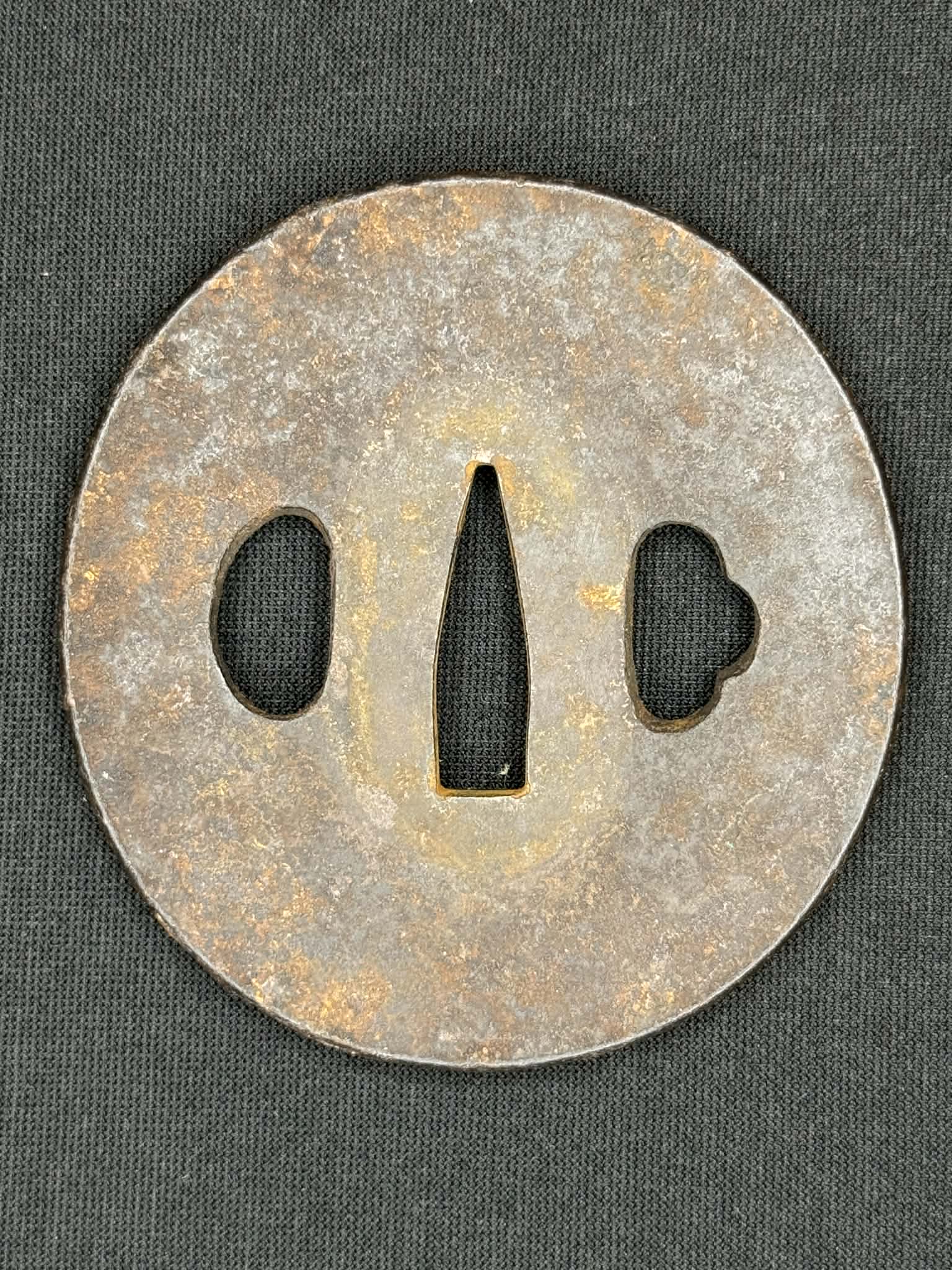 Antique Nihonto - Late Muromachi Katana in WW2 pilot Gunto fittings - Signed Tomotsugu