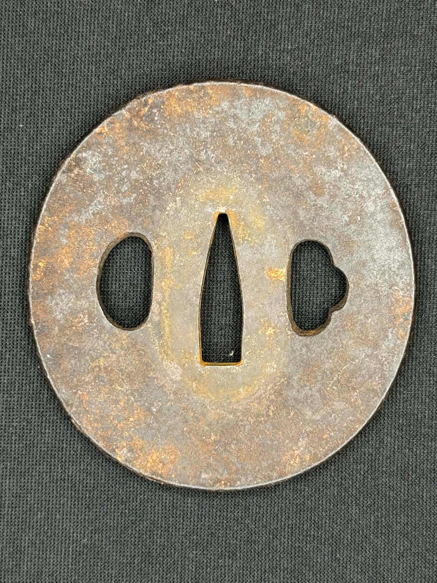 Antique Nihonto - Late Muromachi Katana in WW2 pilot Gunto fittings - Signed Tomotsugu
