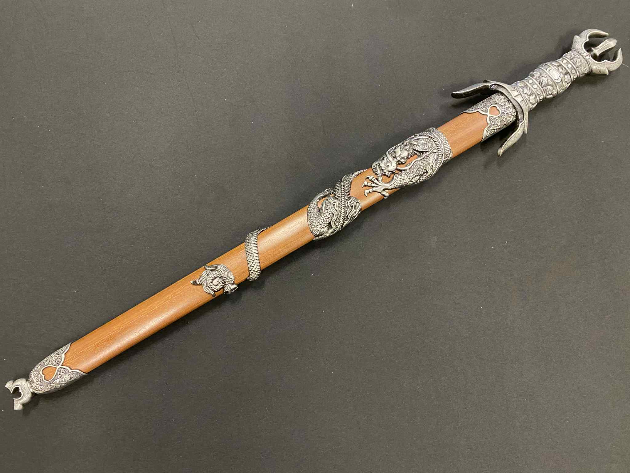 Phoenix Armory Tsurugi - Dragon Prayer - Damascus