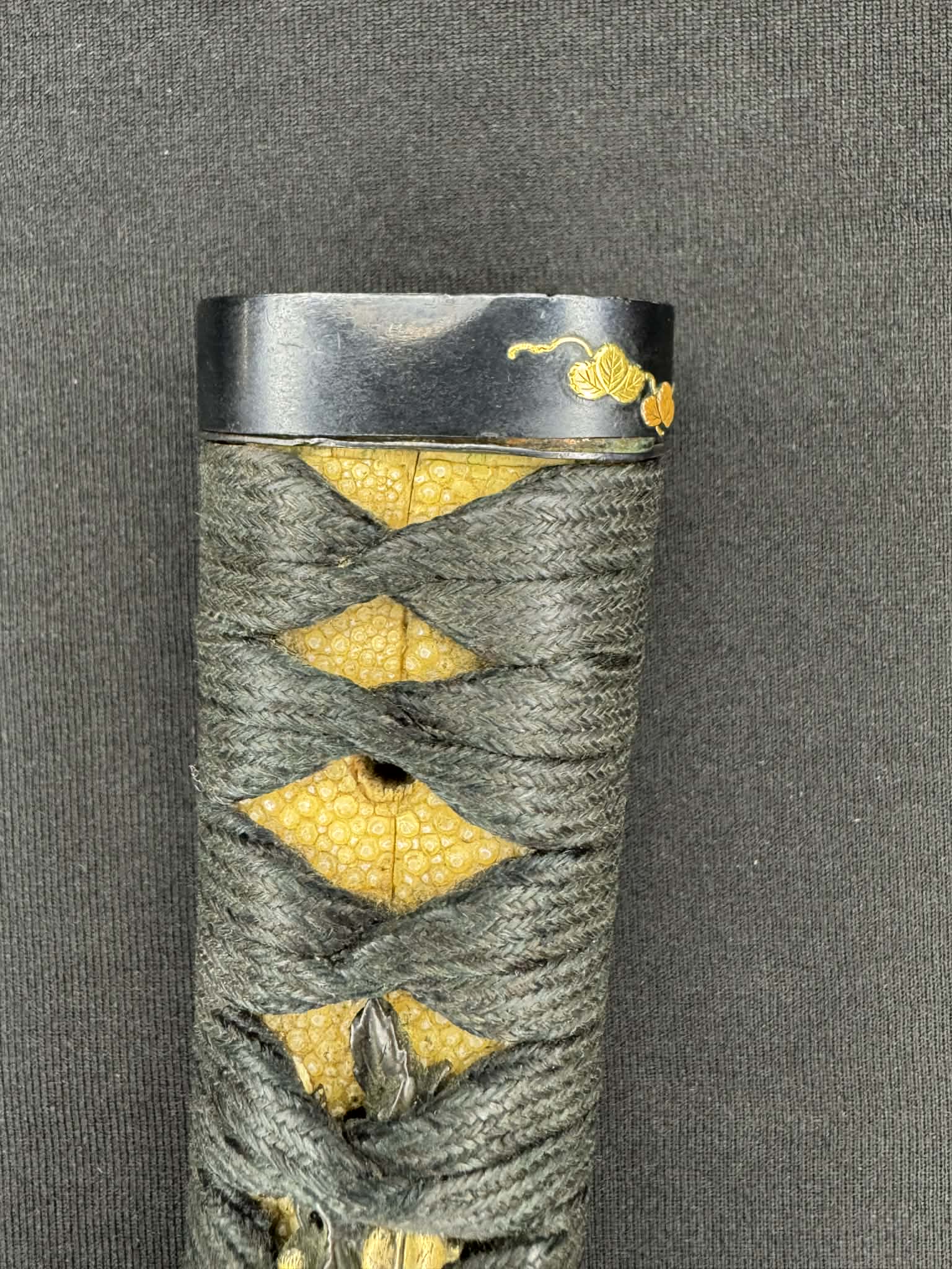 Antique Nihonto -  Katana in Koshirae - Signed Kunishige, First Year of Bunkyu (certified by NBTHK and NTHK)