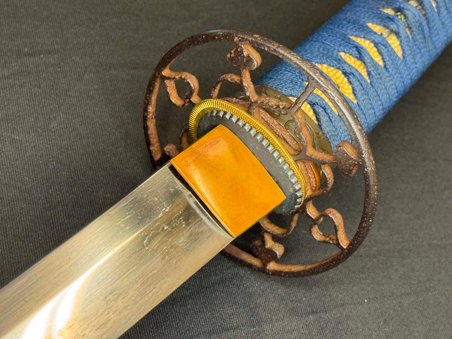 Antique Nihonto - Katana in Iai Tight Handachi Koshirae