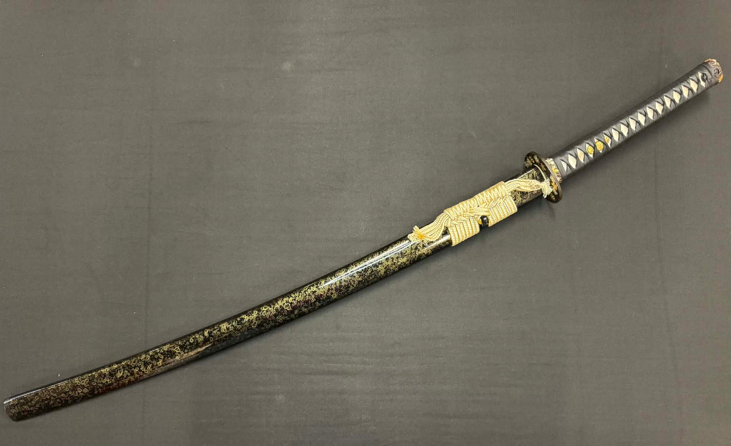 Moritaka Razor Prestige Katana - Gold Cherry Petals - Clay-Tempered T10 Choji hamon, Hazuya Polish