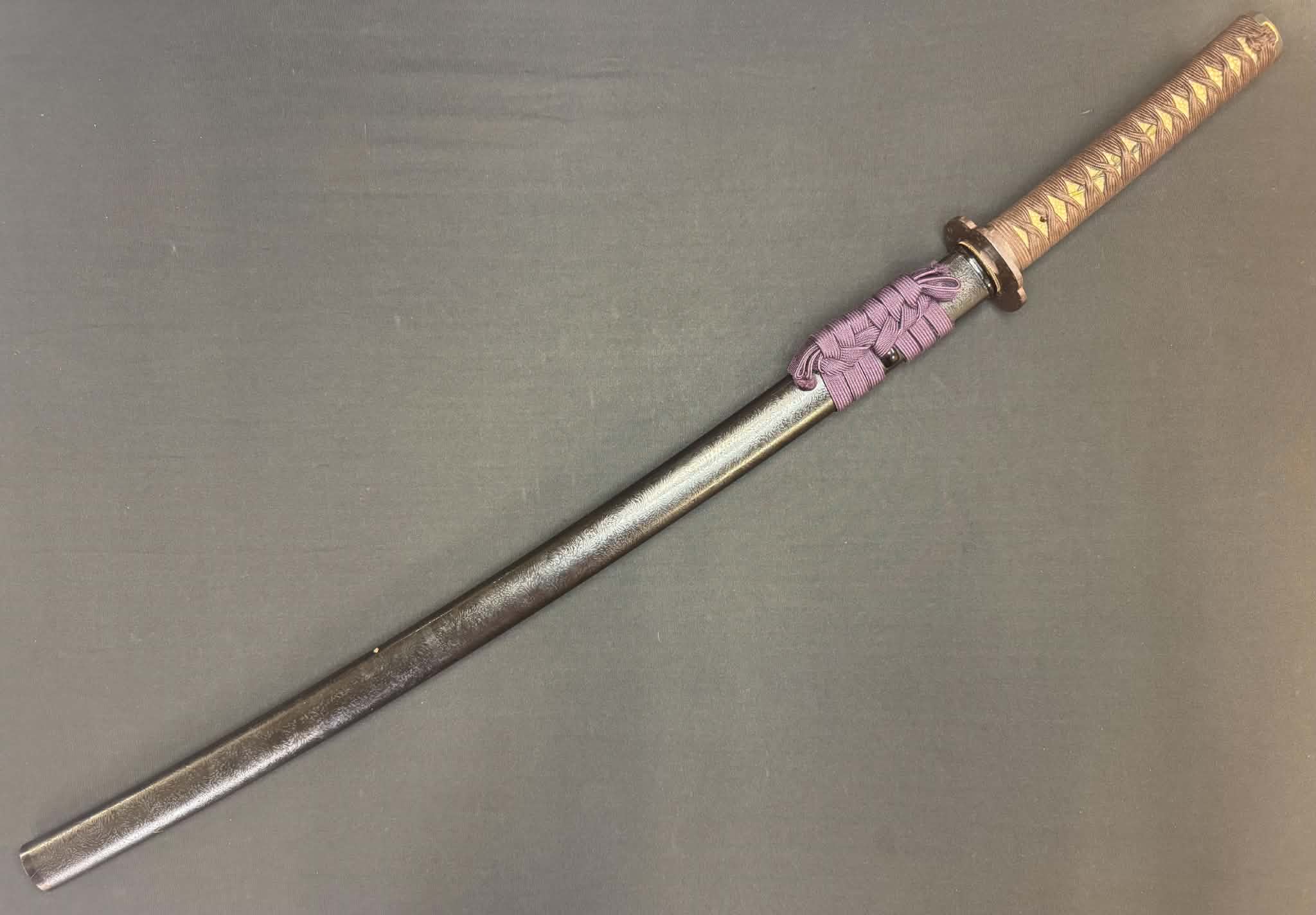 Antique Nihonto - Katana in Koshirae, signed Kunihiro (unverified)