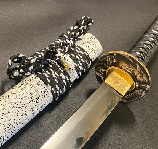 Bohihyu Katana - White Dragonfly - Folded Steel, clay tempered