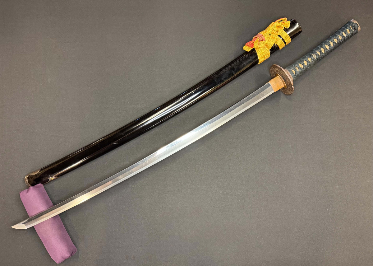 Antique Nihonto - Early Edo Katana in Koshirae, NBTHK attributed to Yamato No Kami Tadayuki, Dated Kyohou 6
