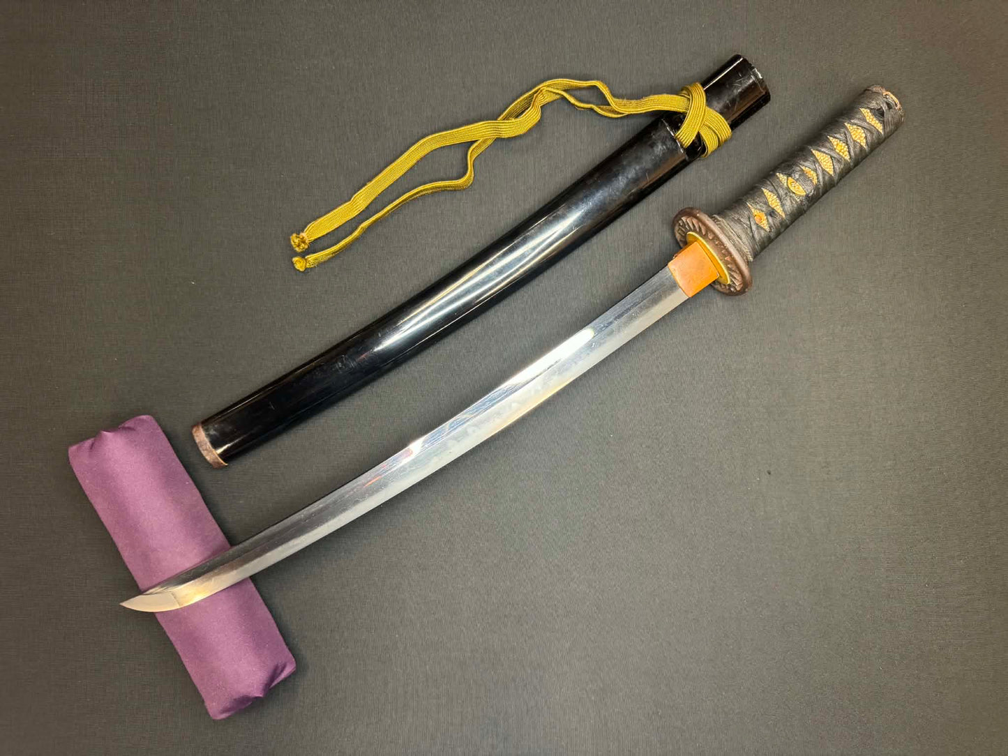 Antique Nihonto - Wakizashi in Koshirae, possible hidden Christian Tsuba